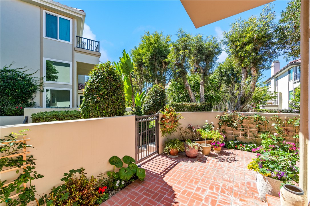 19401 Merion Circle