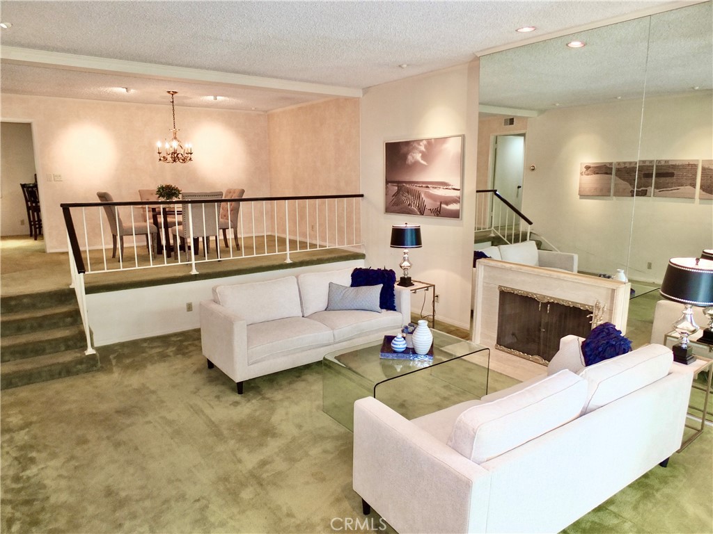 1140 Palo Verde Avenue