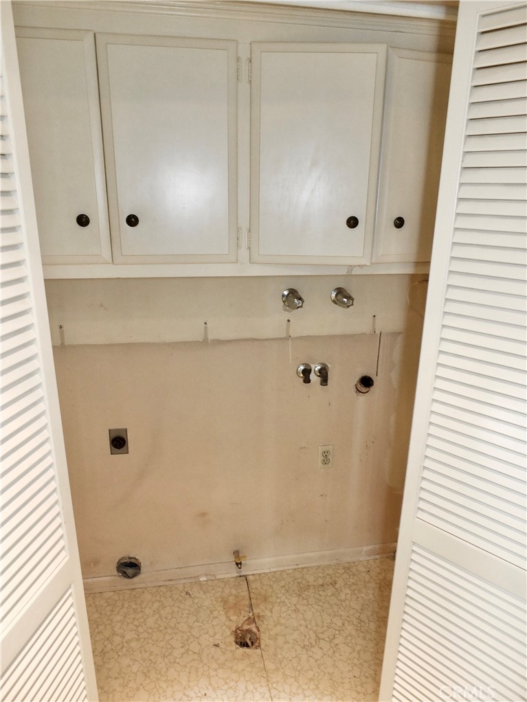 1140 Palo Verde Avenue