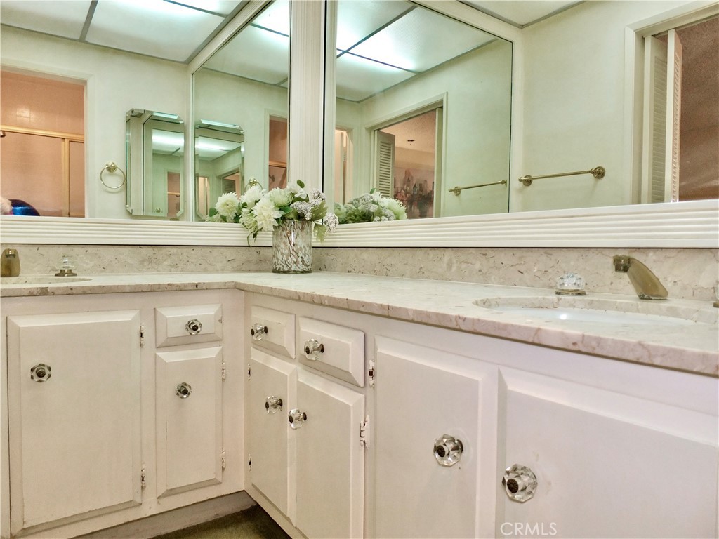 1140 Palo Verde Avenue