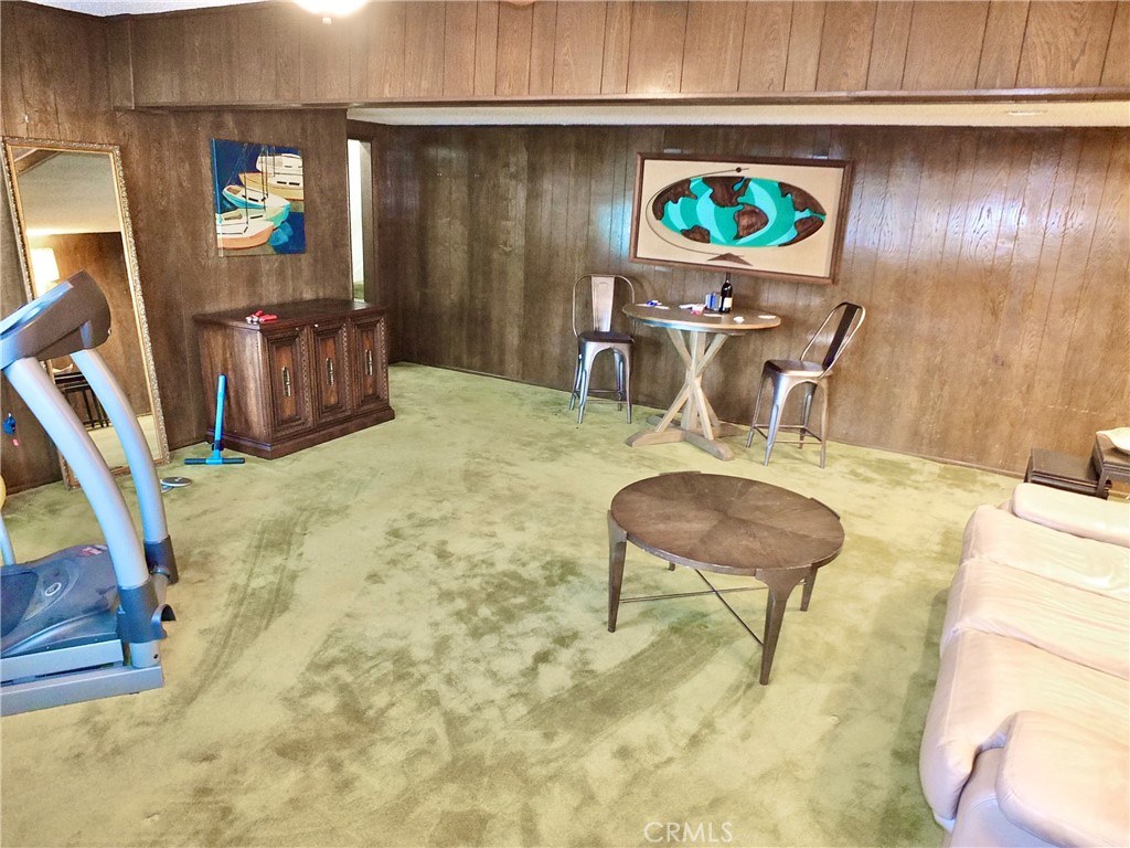 1140 Palo Verde Avenue