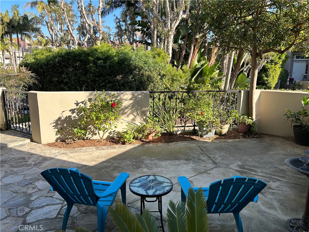 19286 Wingedfoot Circle