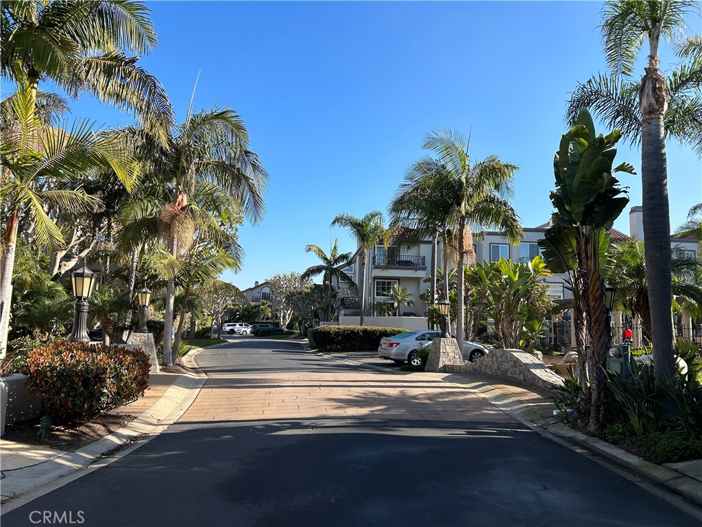 19286 Wingedfoot Circle