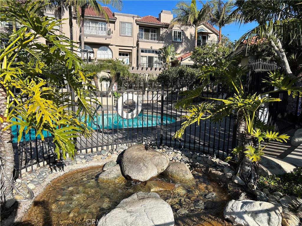 19286 Wingedfoot Circle