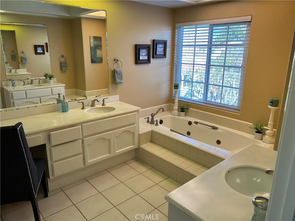 19286 Wingedfoot Circle