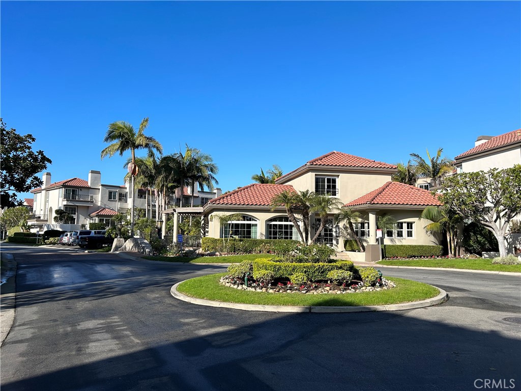 19286 Wingedfoot Circle