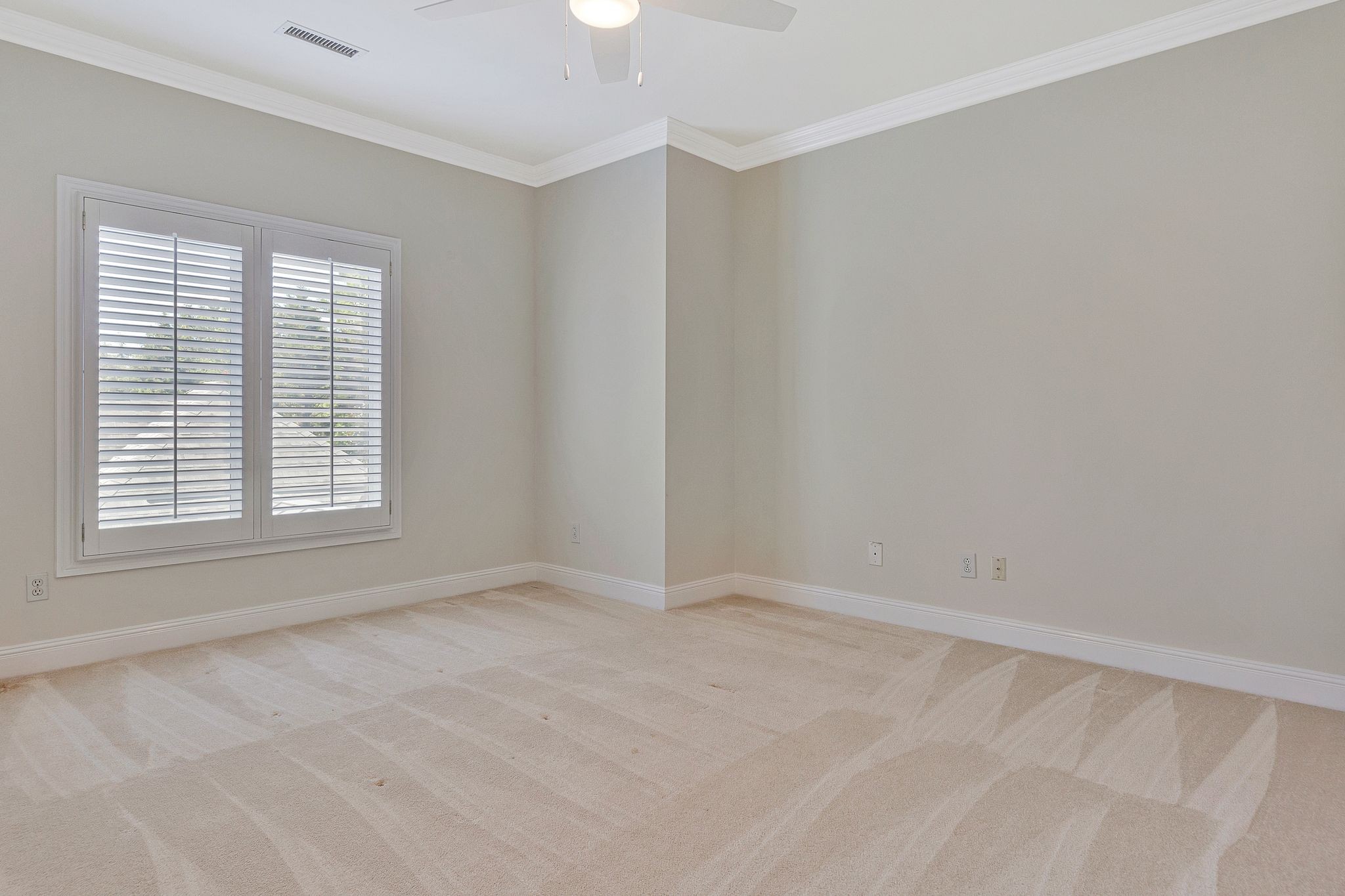 1506 Avellino Circle