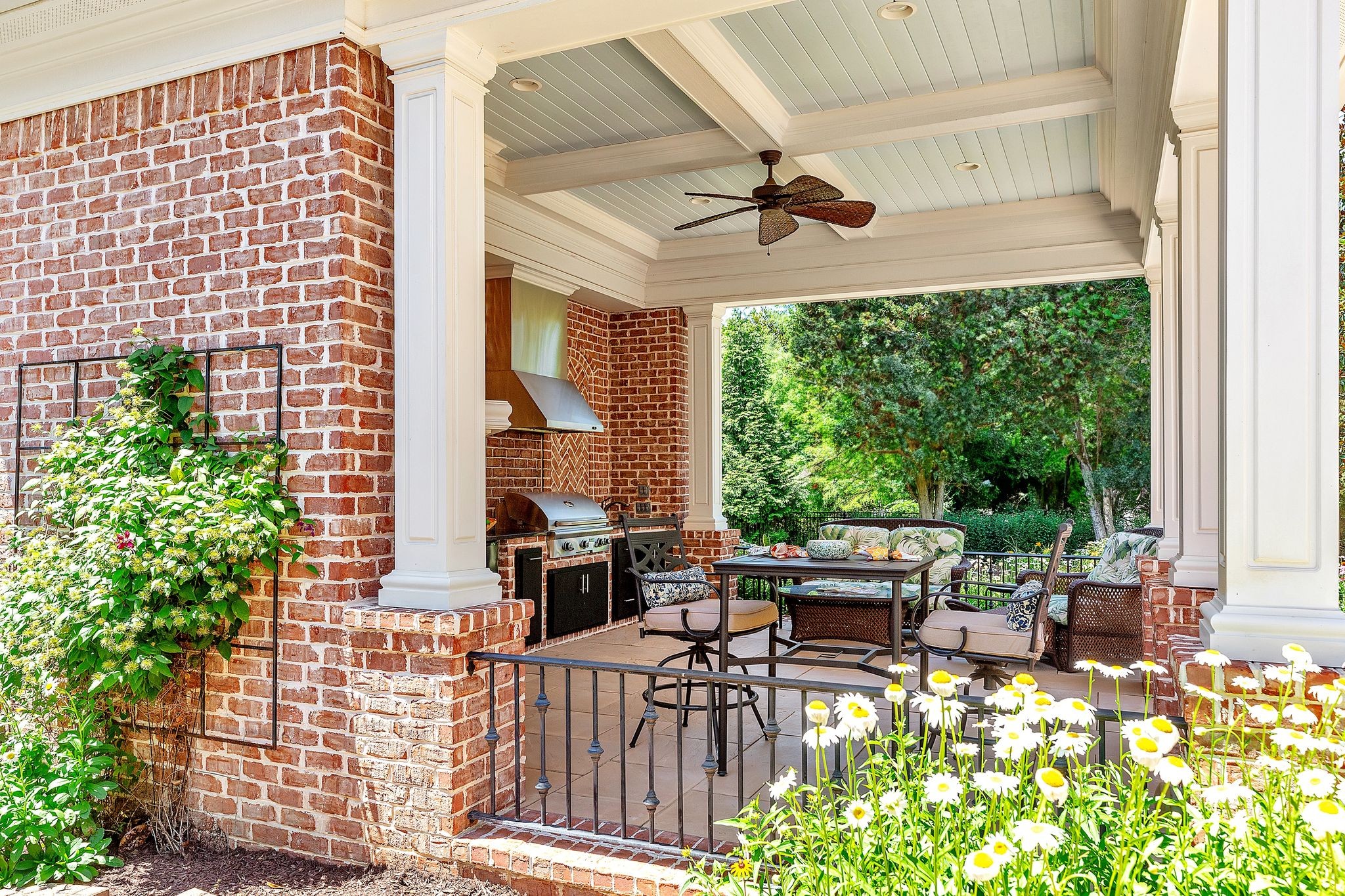 1506 Avellino Circle
