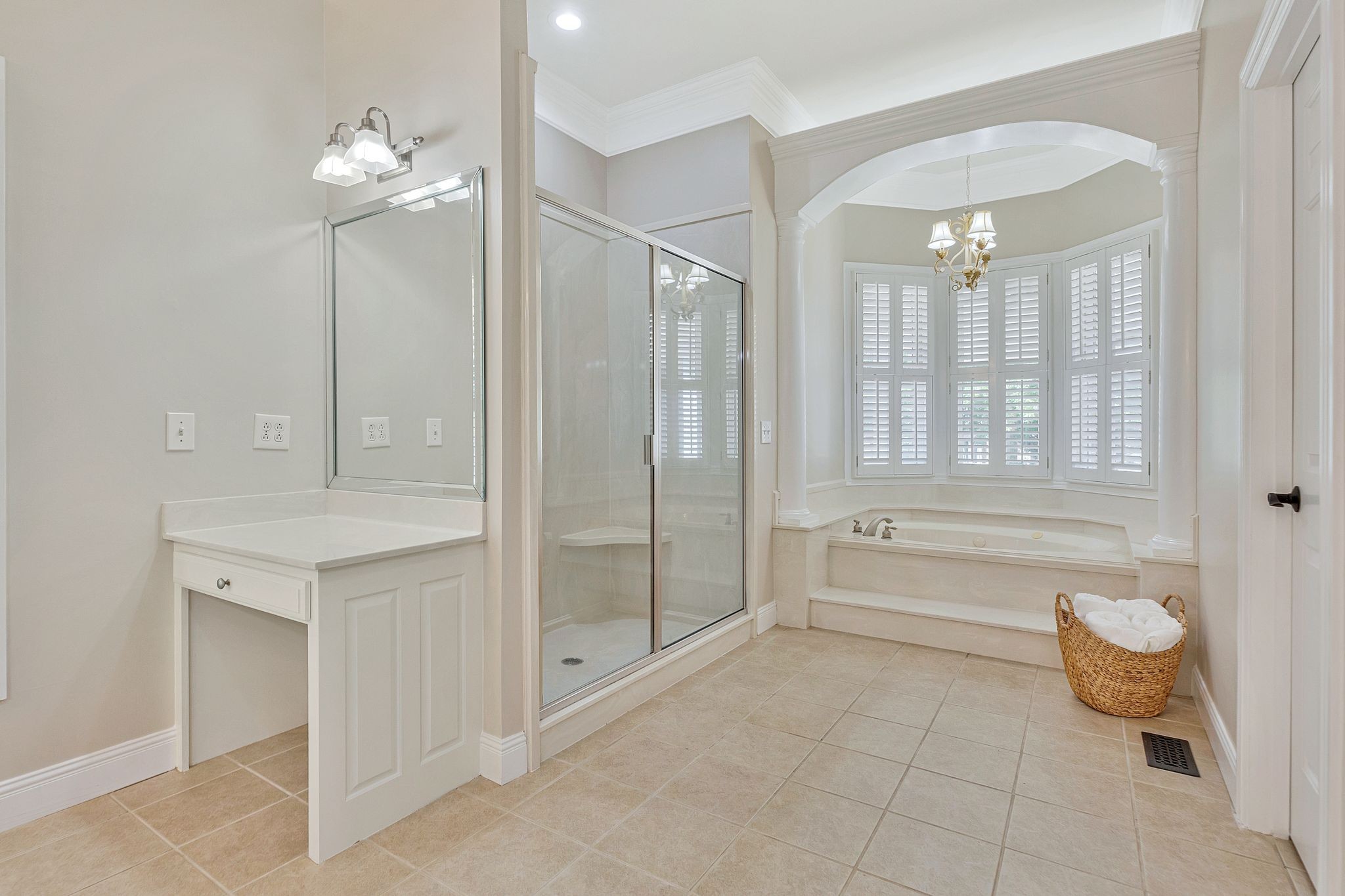 1506 Avellino Circle