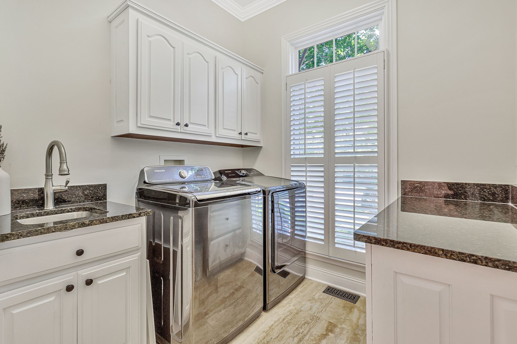 1506 Avellino Circle