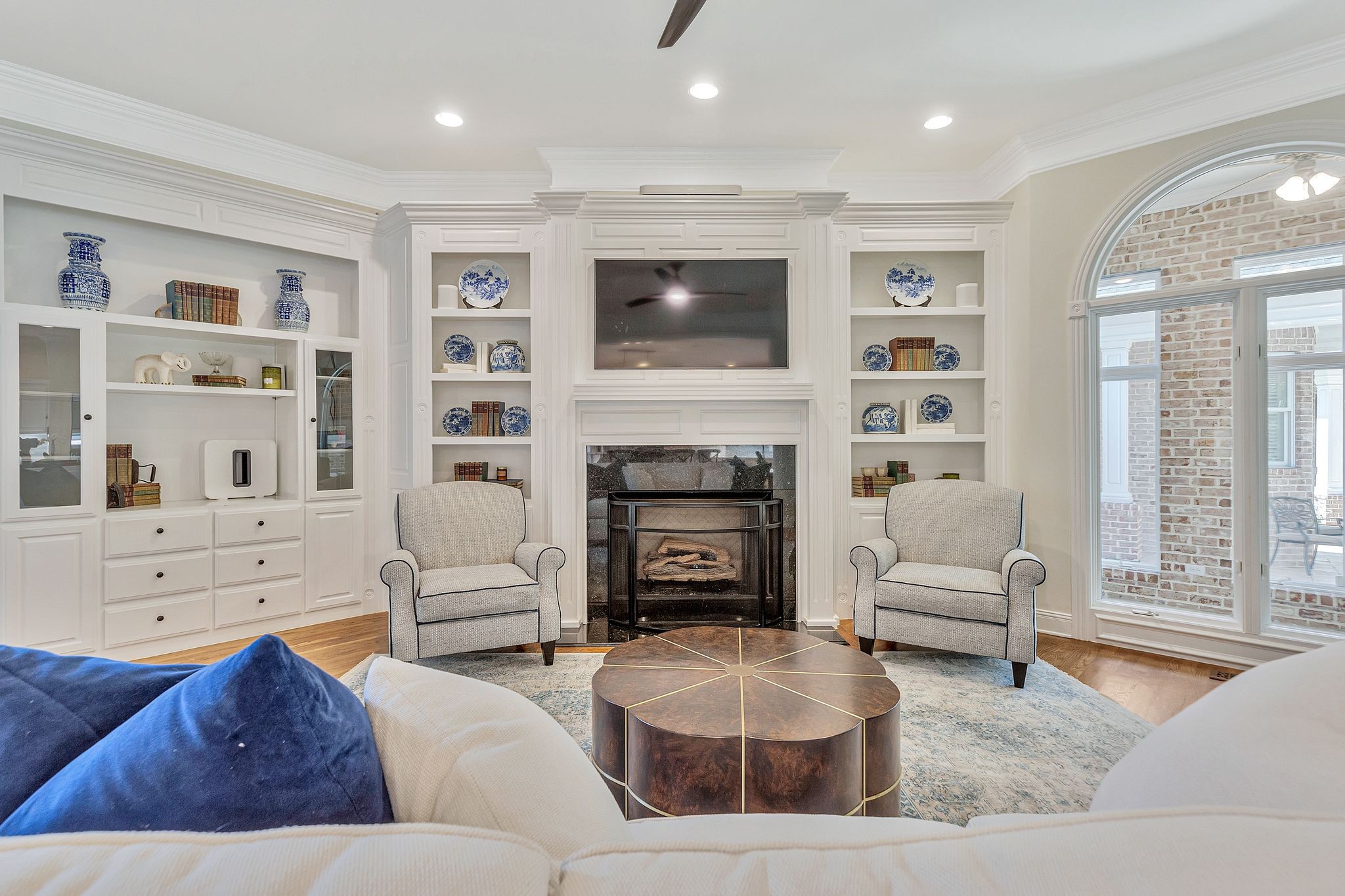 1506 Avellino Circle