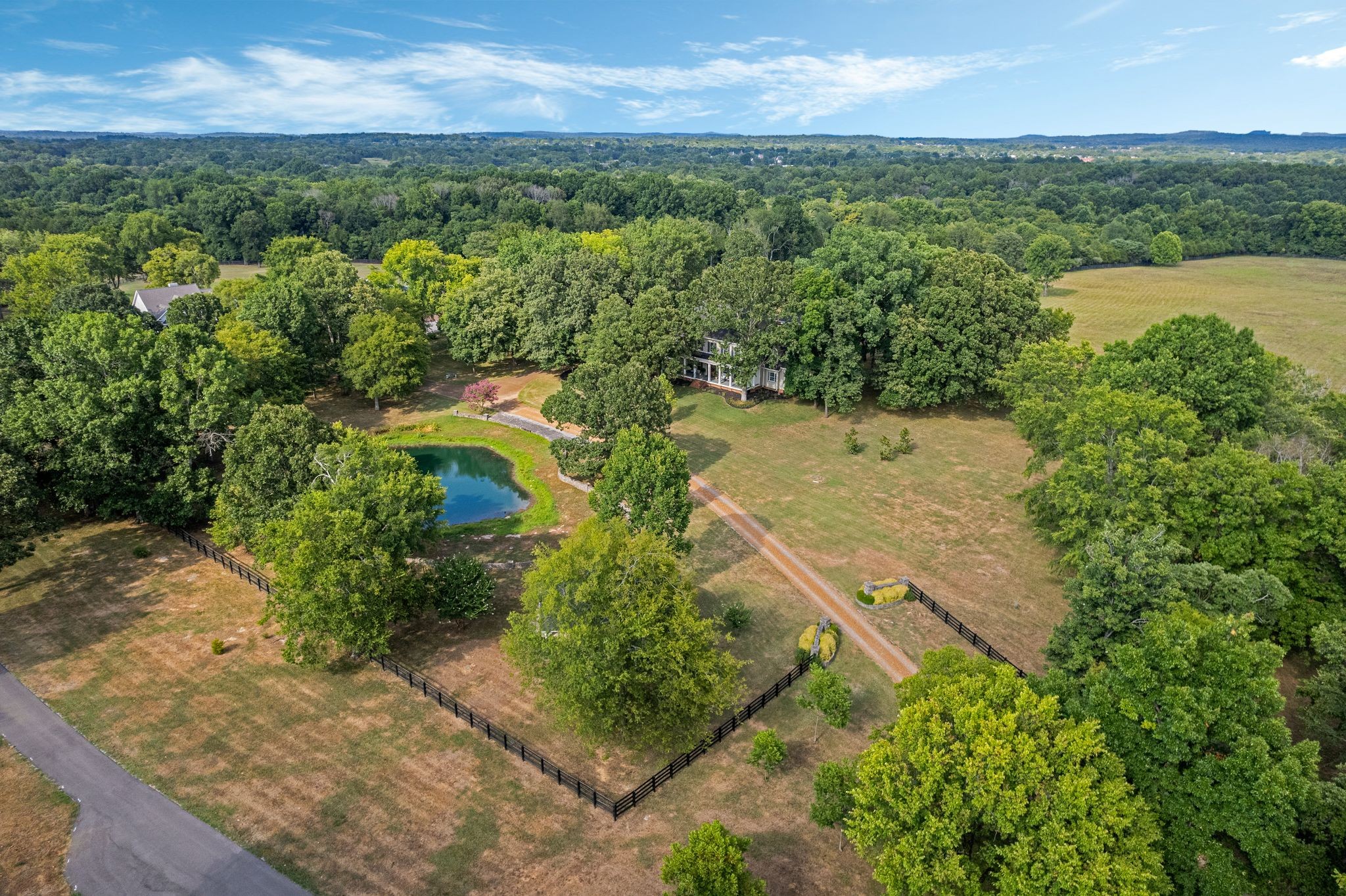 4288 Central Valley Rd