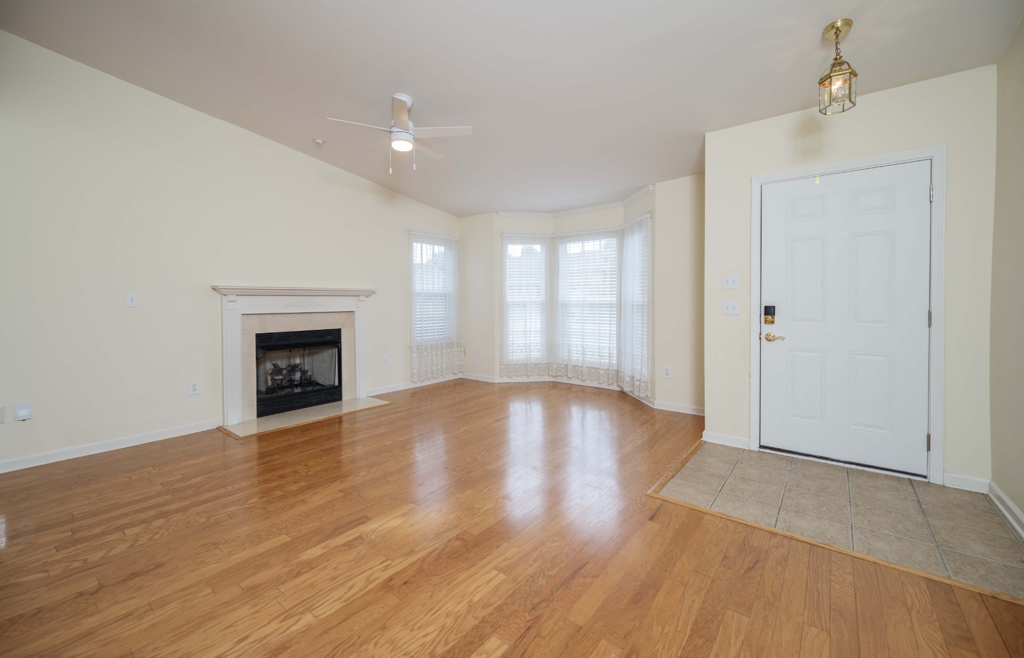 641 Forest Glen Cir