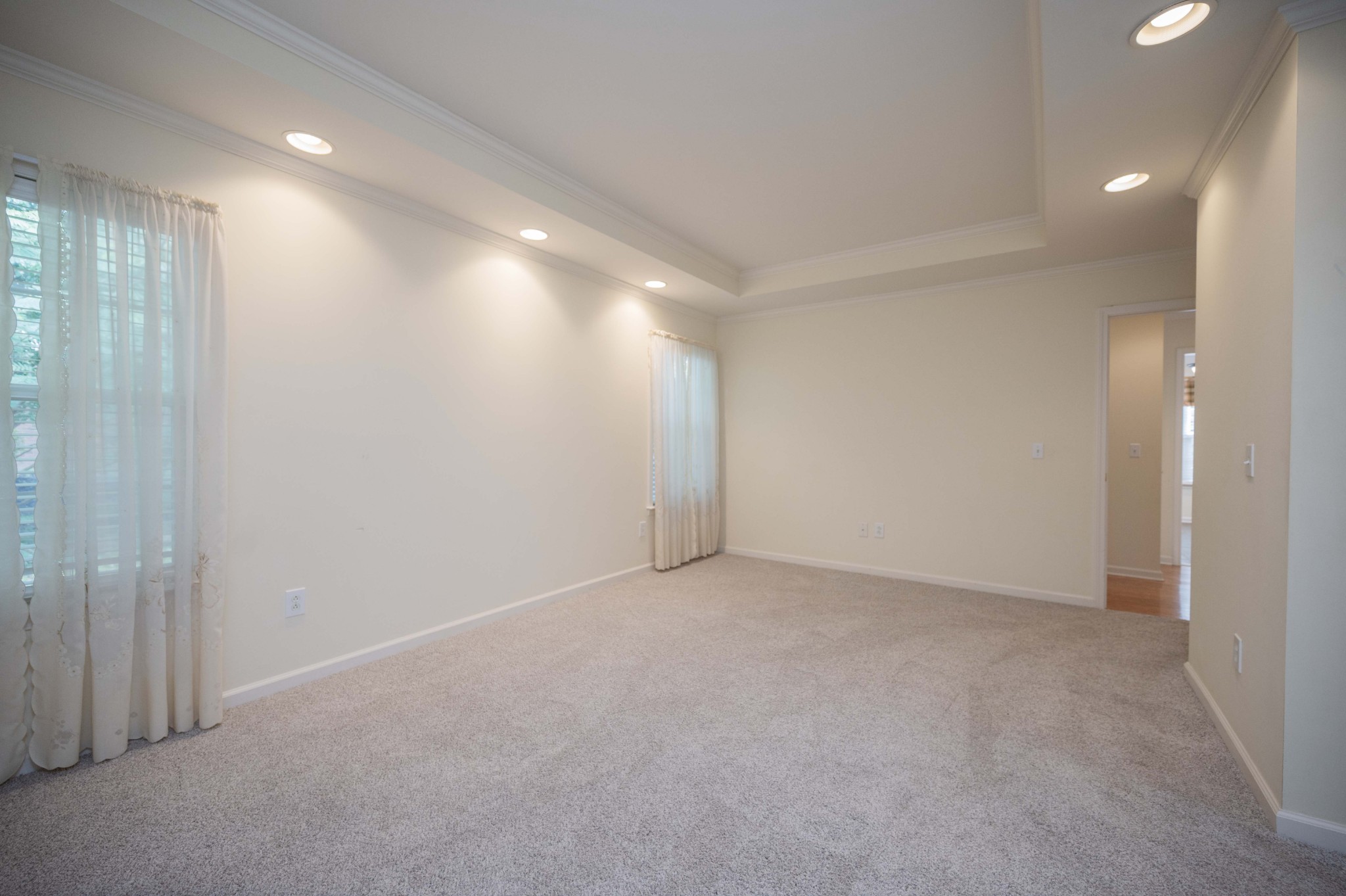 641 Forest Glen Cir