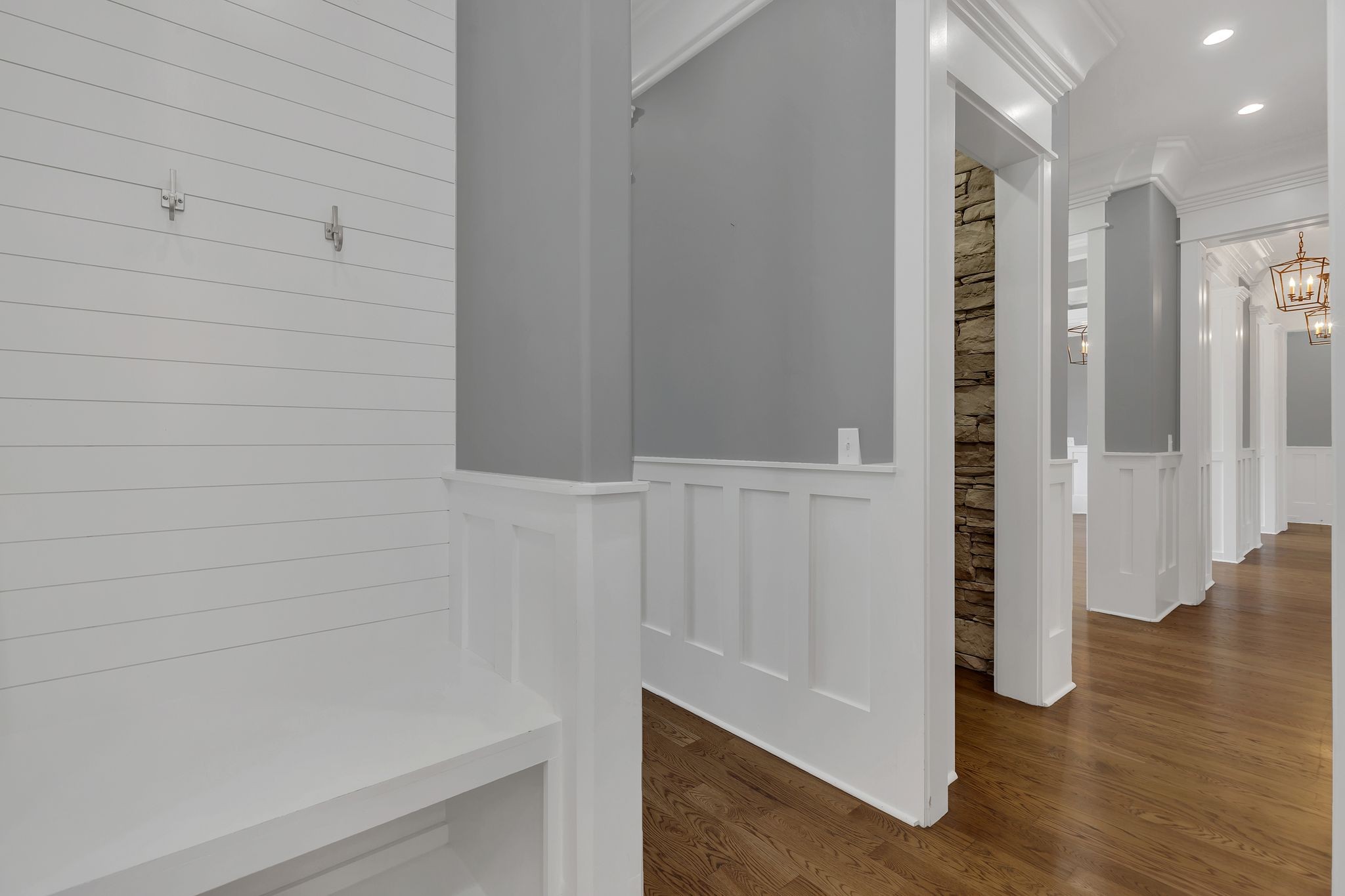1430 Avellino Cir