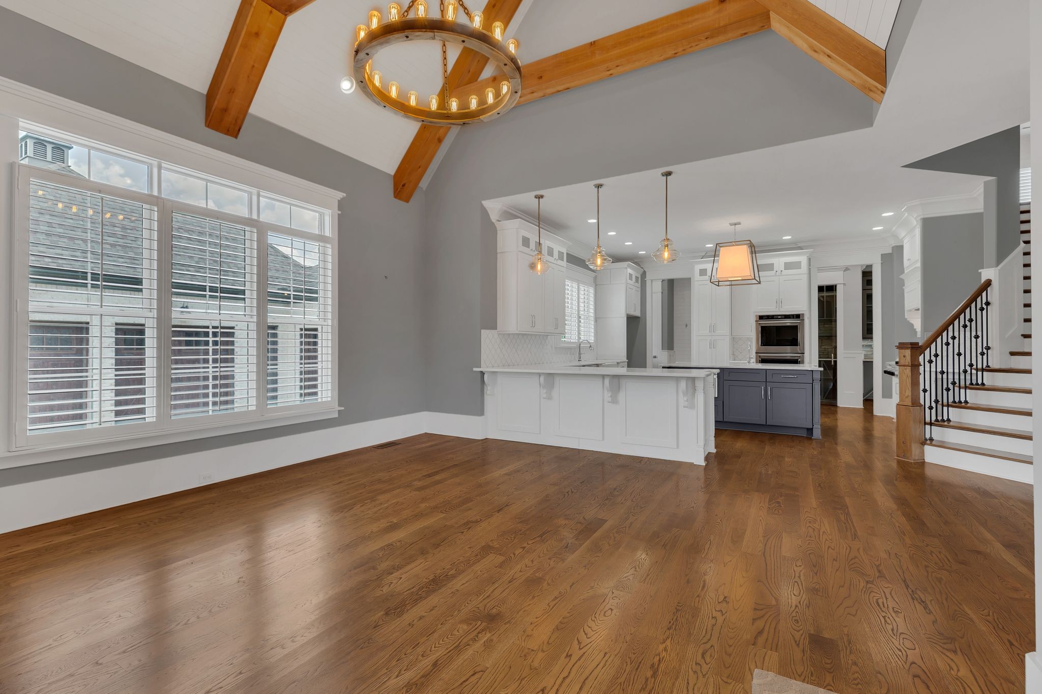 1430 Avellino Cir