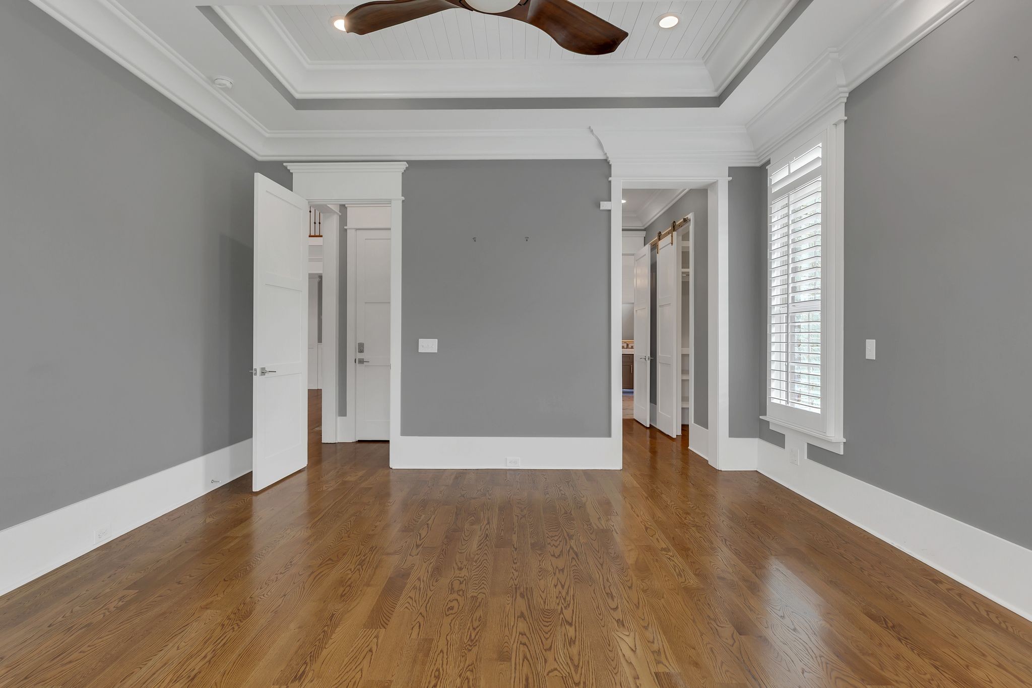 1430 Avellino Cir