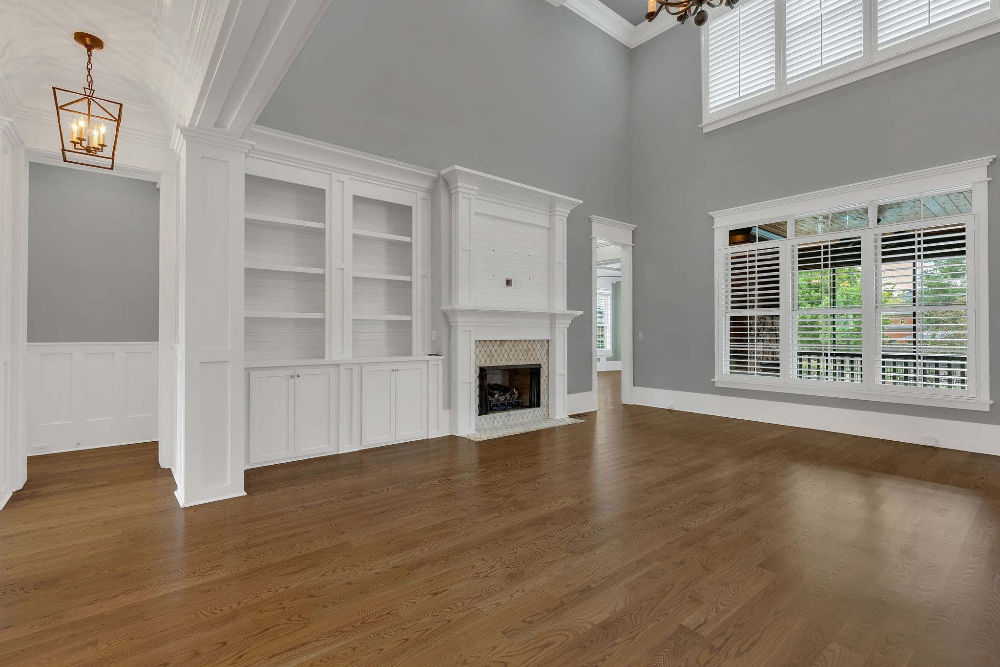 1430 Avellino Cir