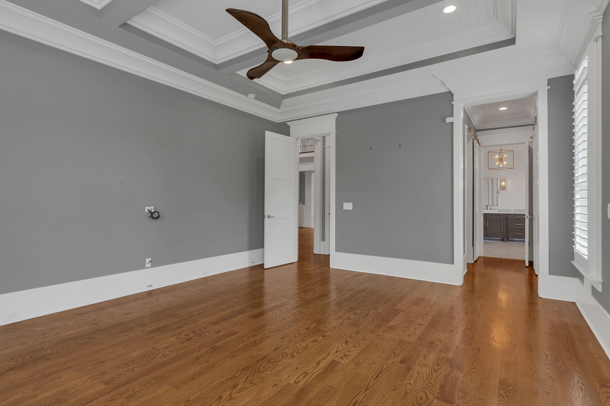 1430 Avellino Cir