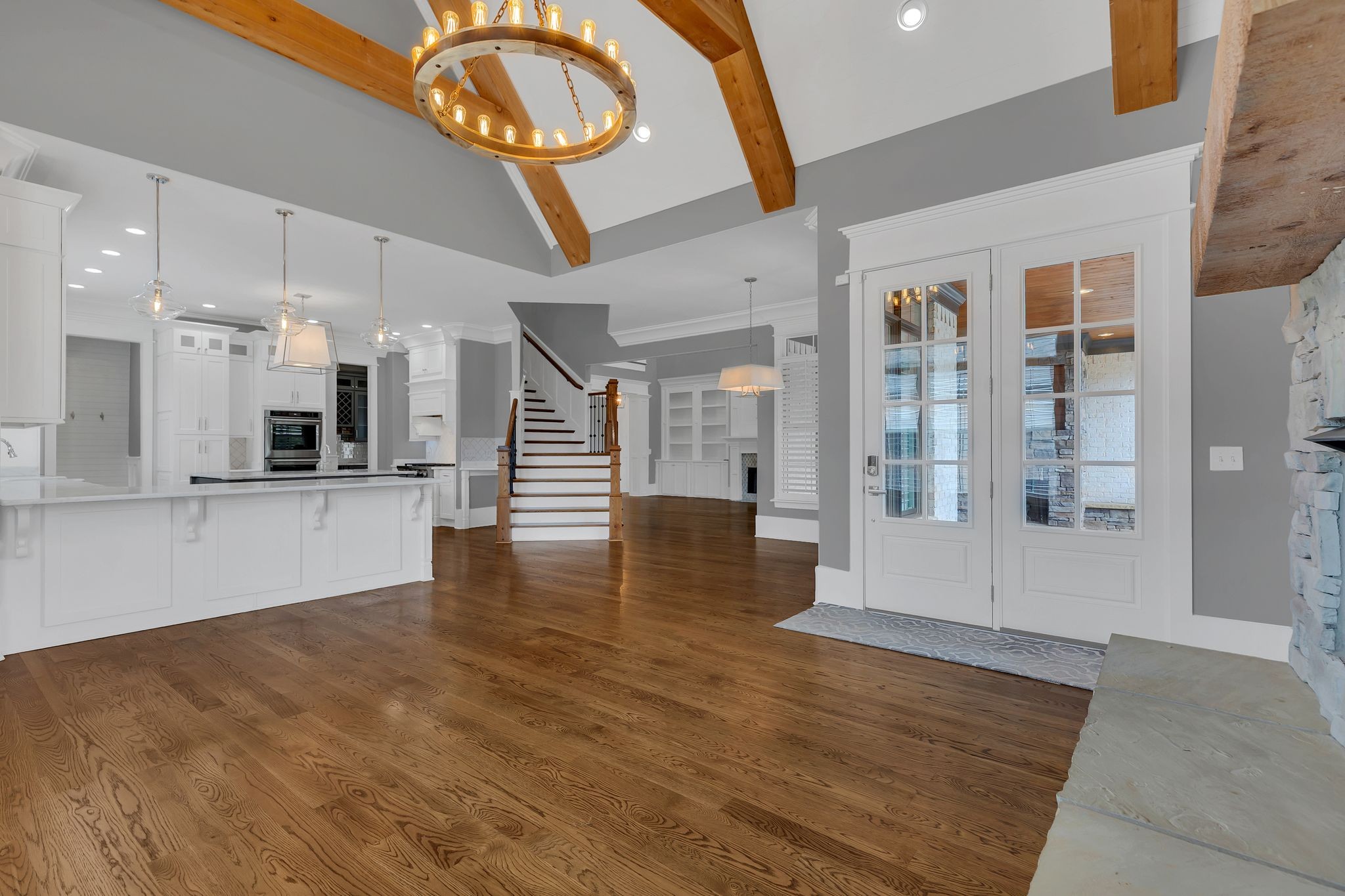 1430 Avellino Cir