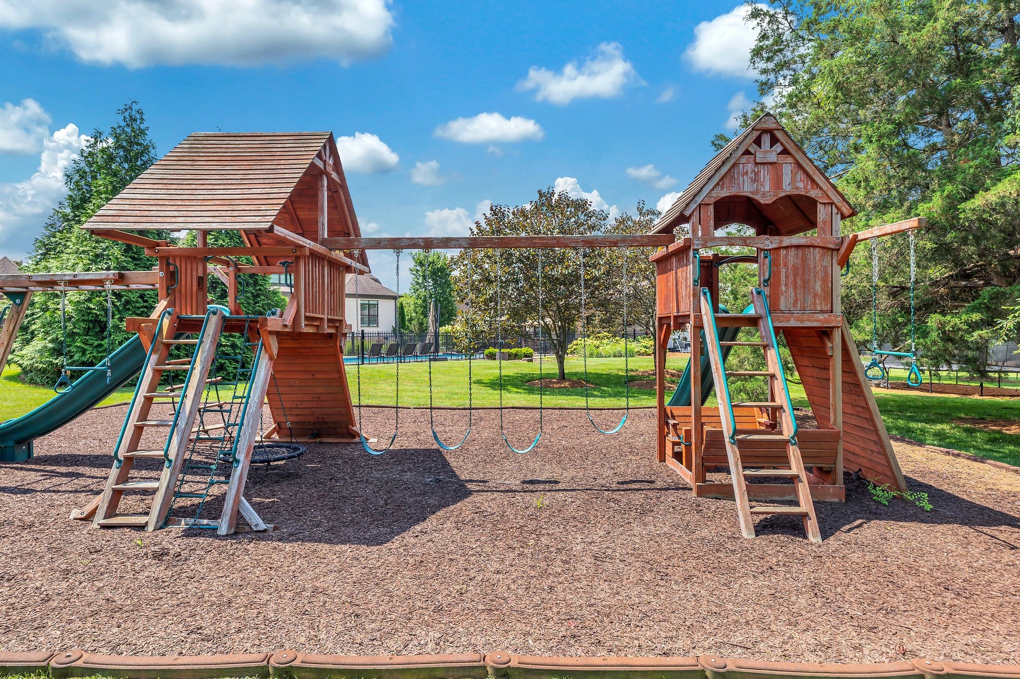 1430 Avellino Cir