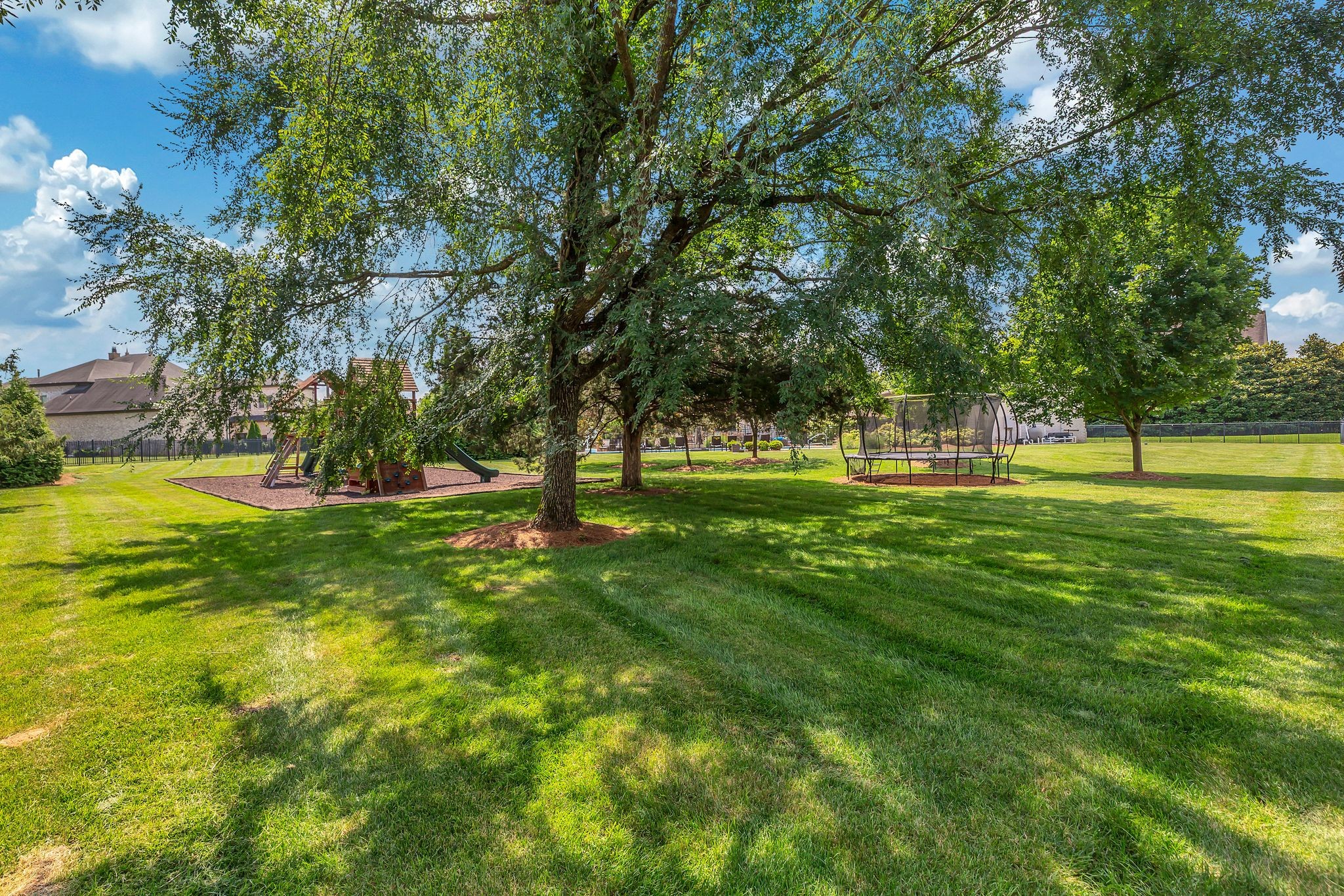 1430 Avellino Cir