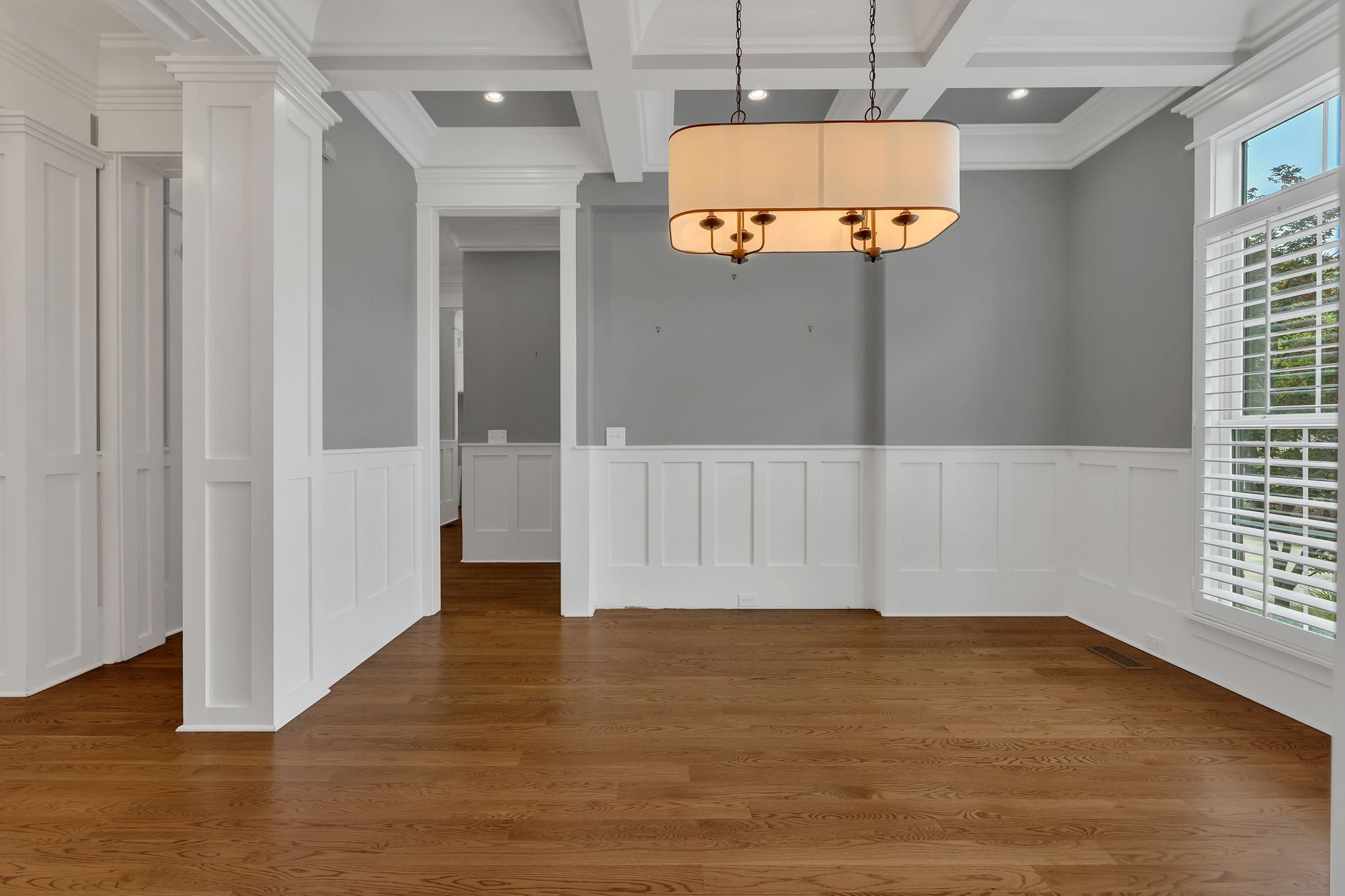 1430 Avellino Cir