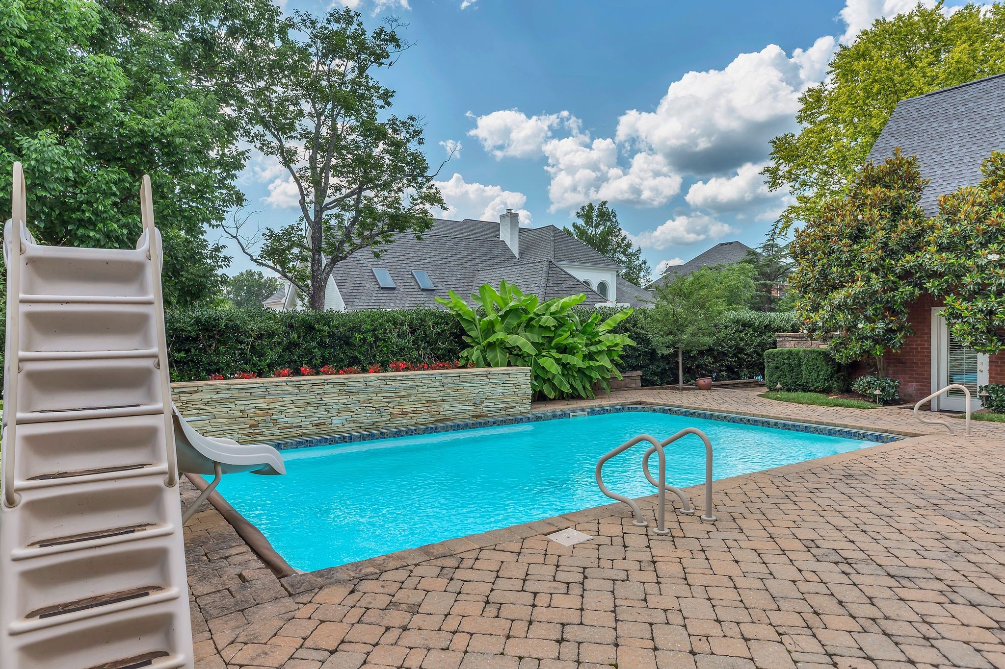 1512 Mirabella Way