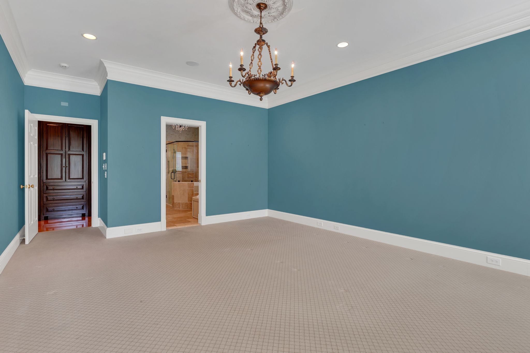 1512 Mirabella Way