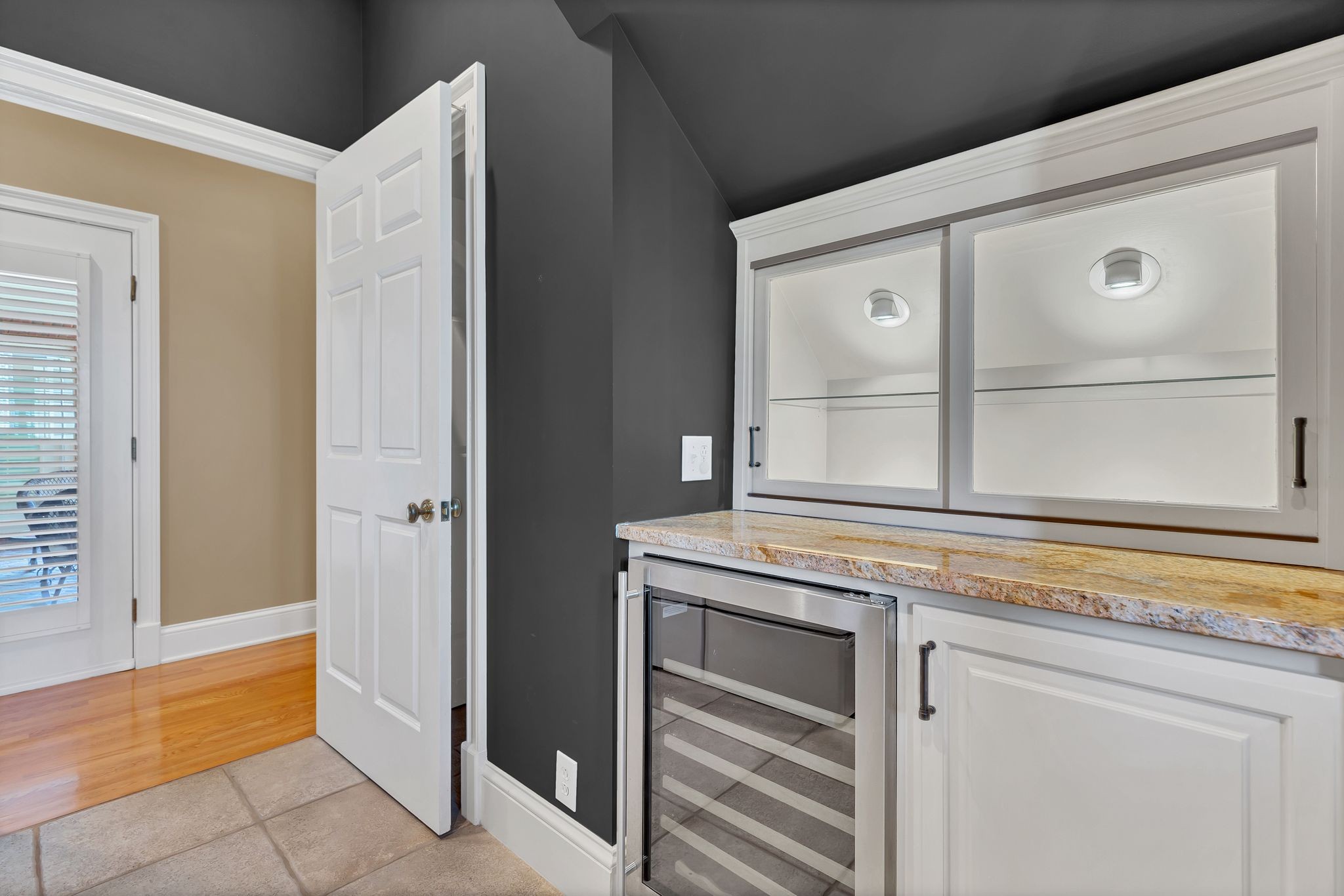 1512 Mirabella Way