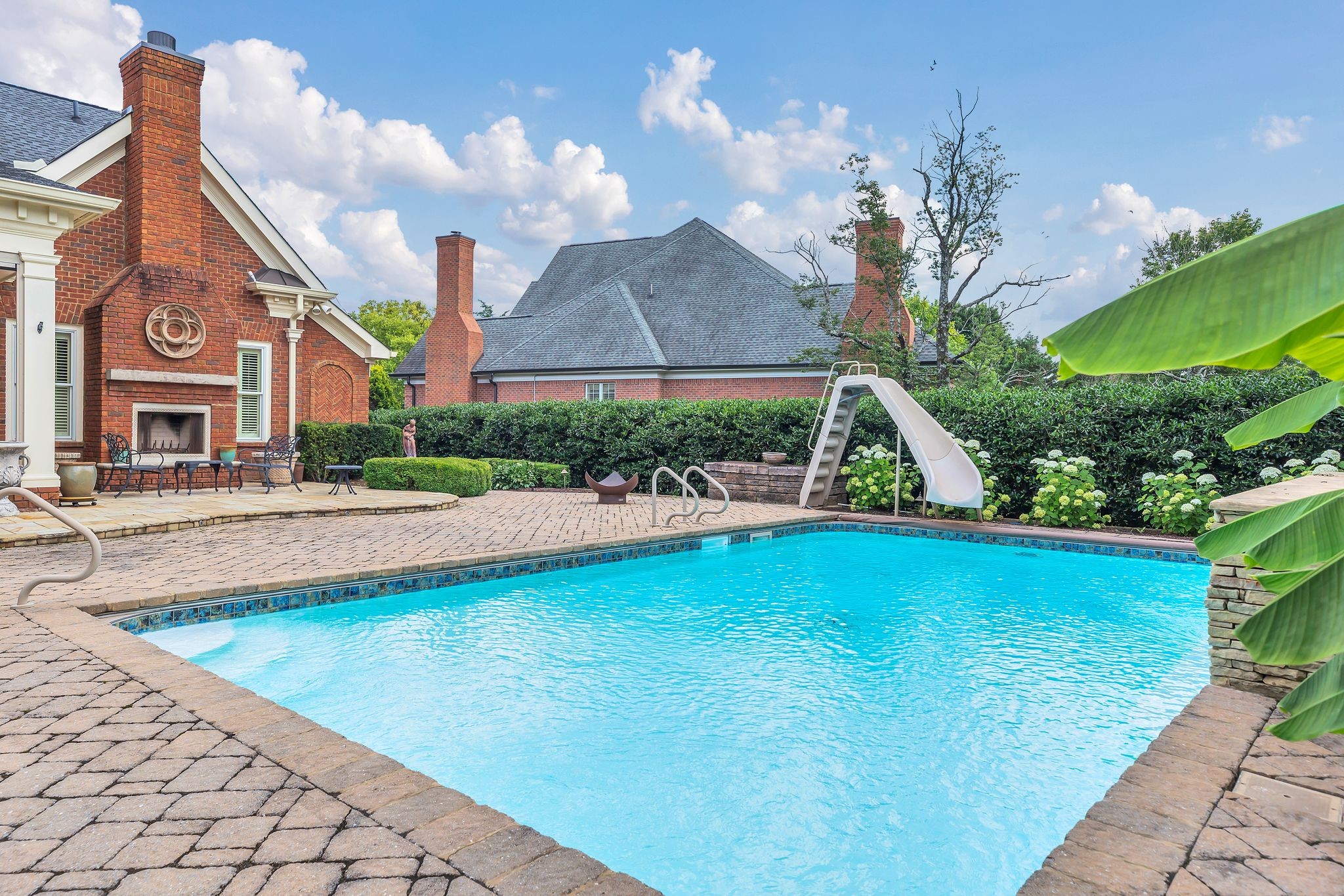 1512 Mirabella Way