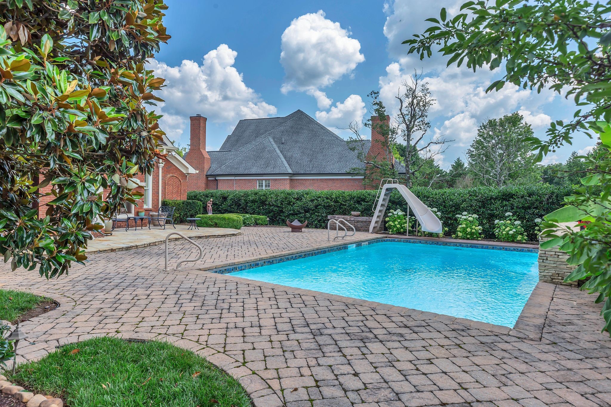 1512 Mirabella Way