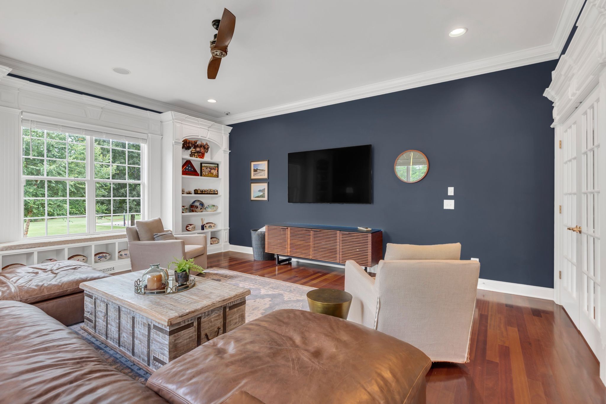 2135 Lovelace Lane