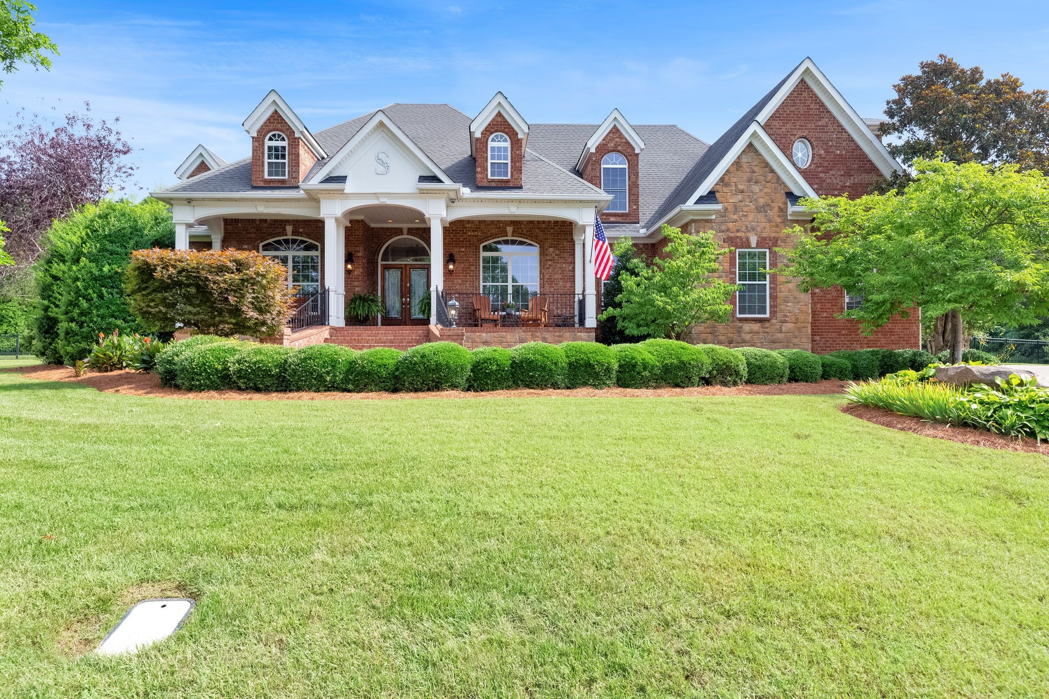 2135 Lovelace Lane