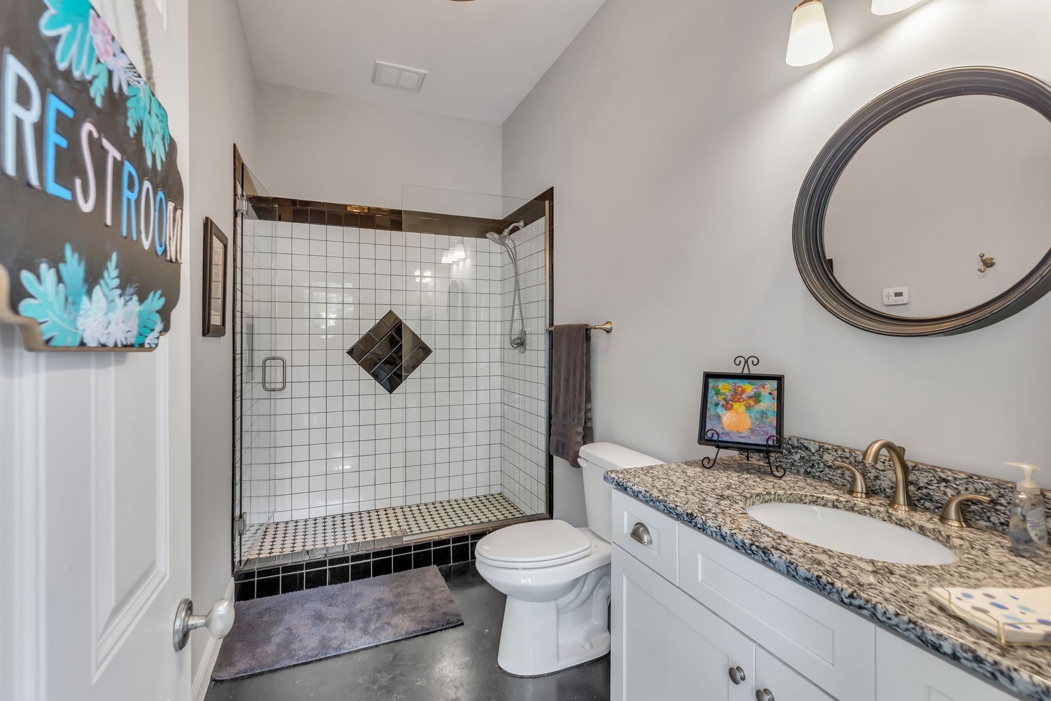 1728 Shagbark Trl