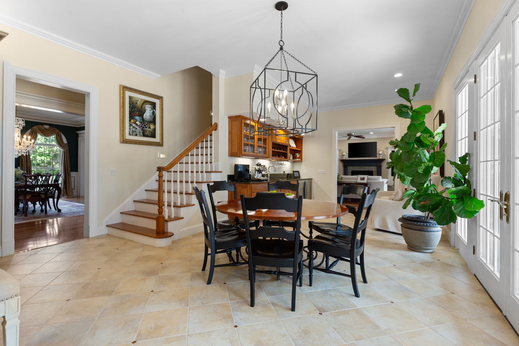 1728 Shagbark Trl