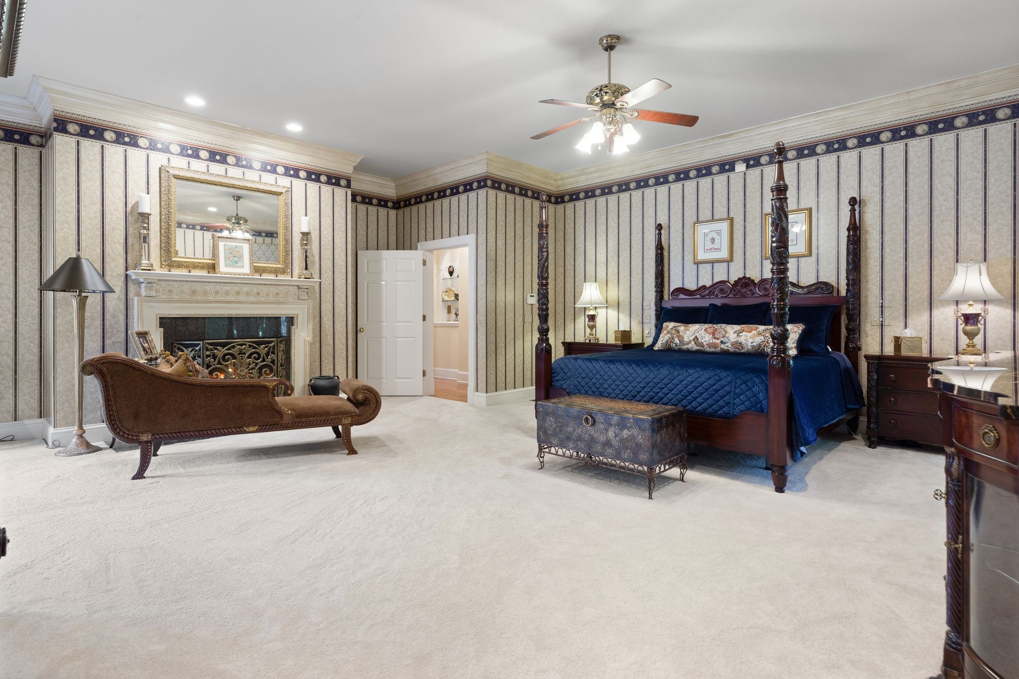 1728 Shagbark Trl