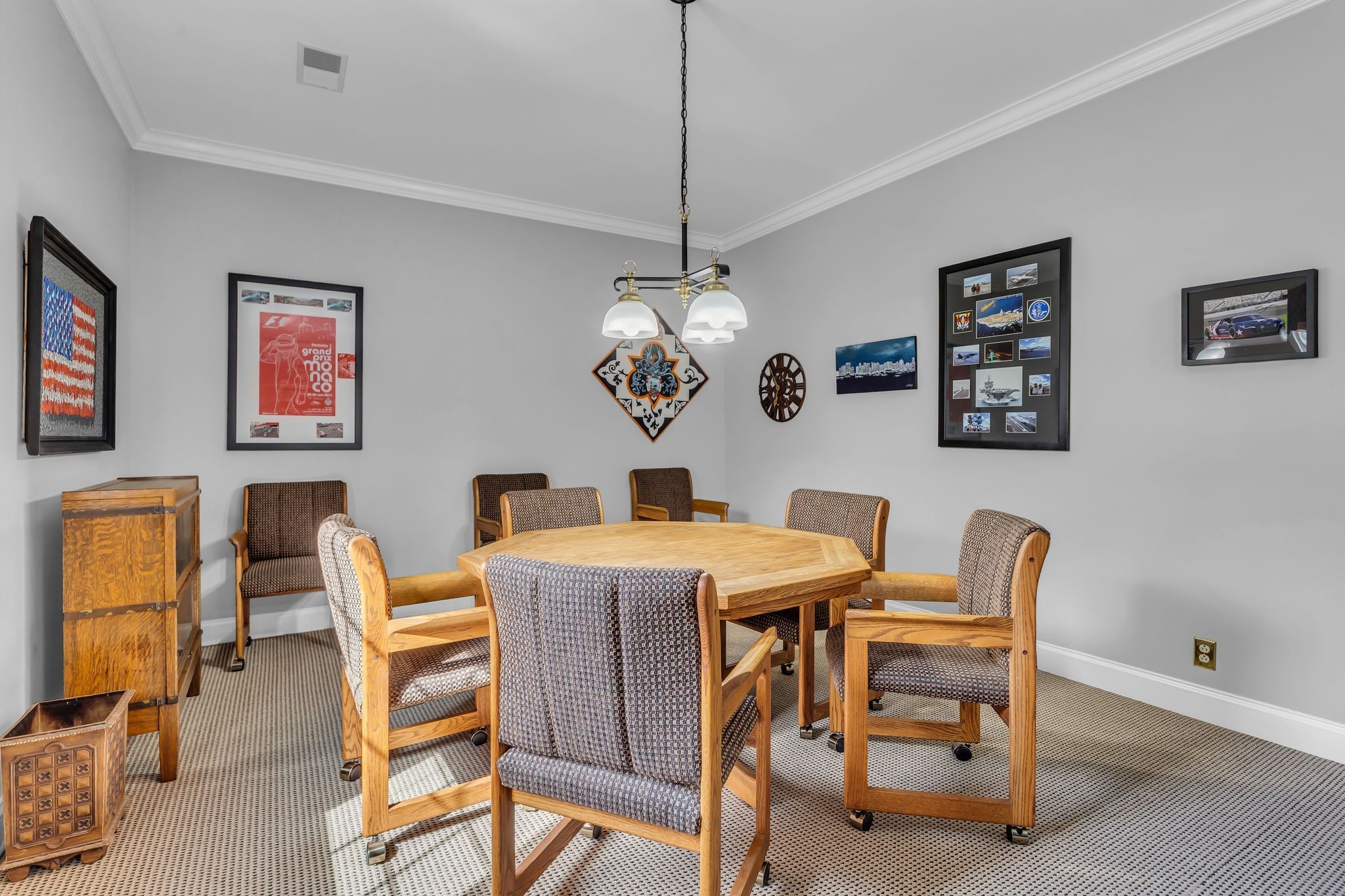 1728 Shagbark Trl