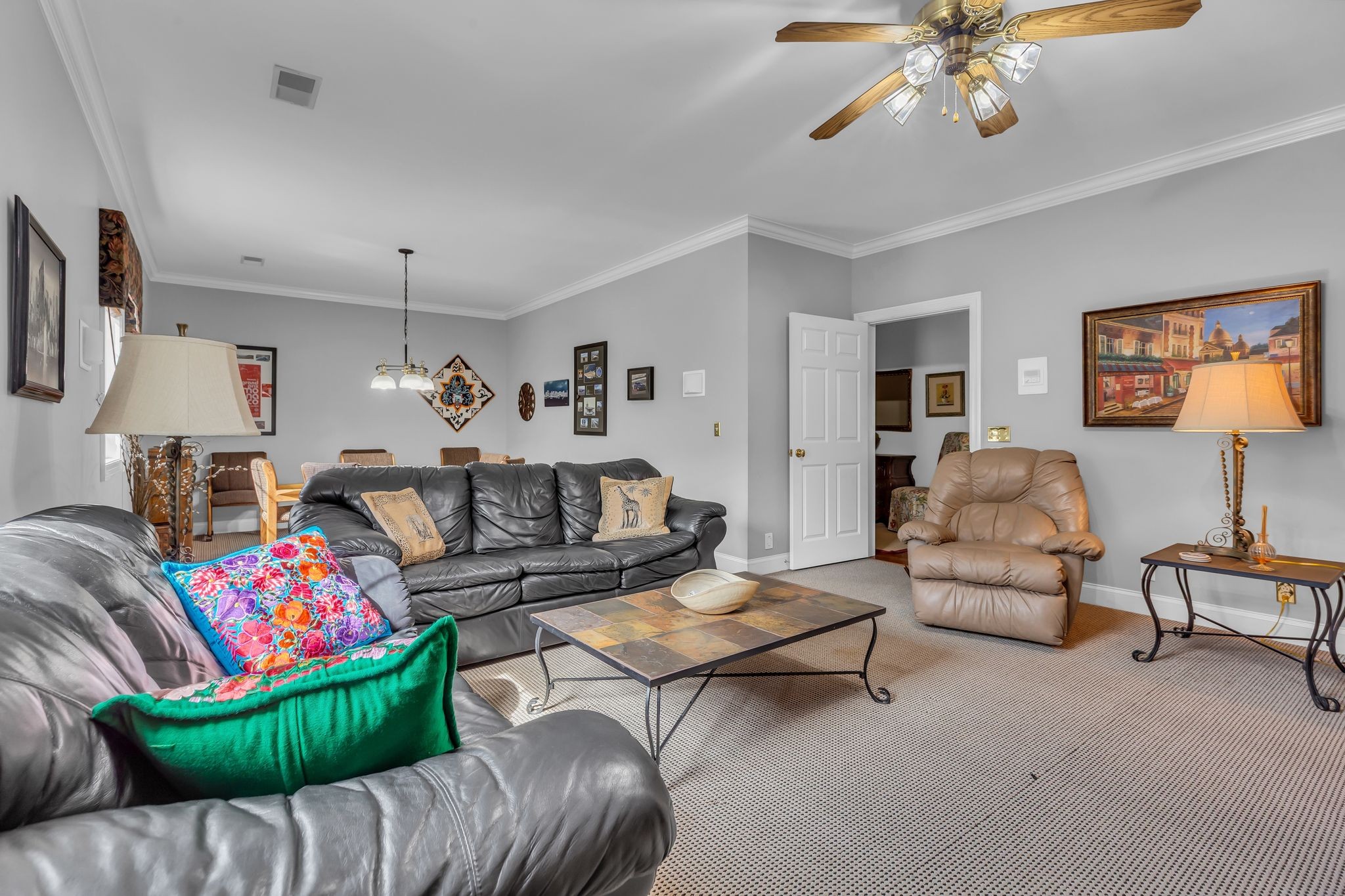 1728 Shagbark Trl