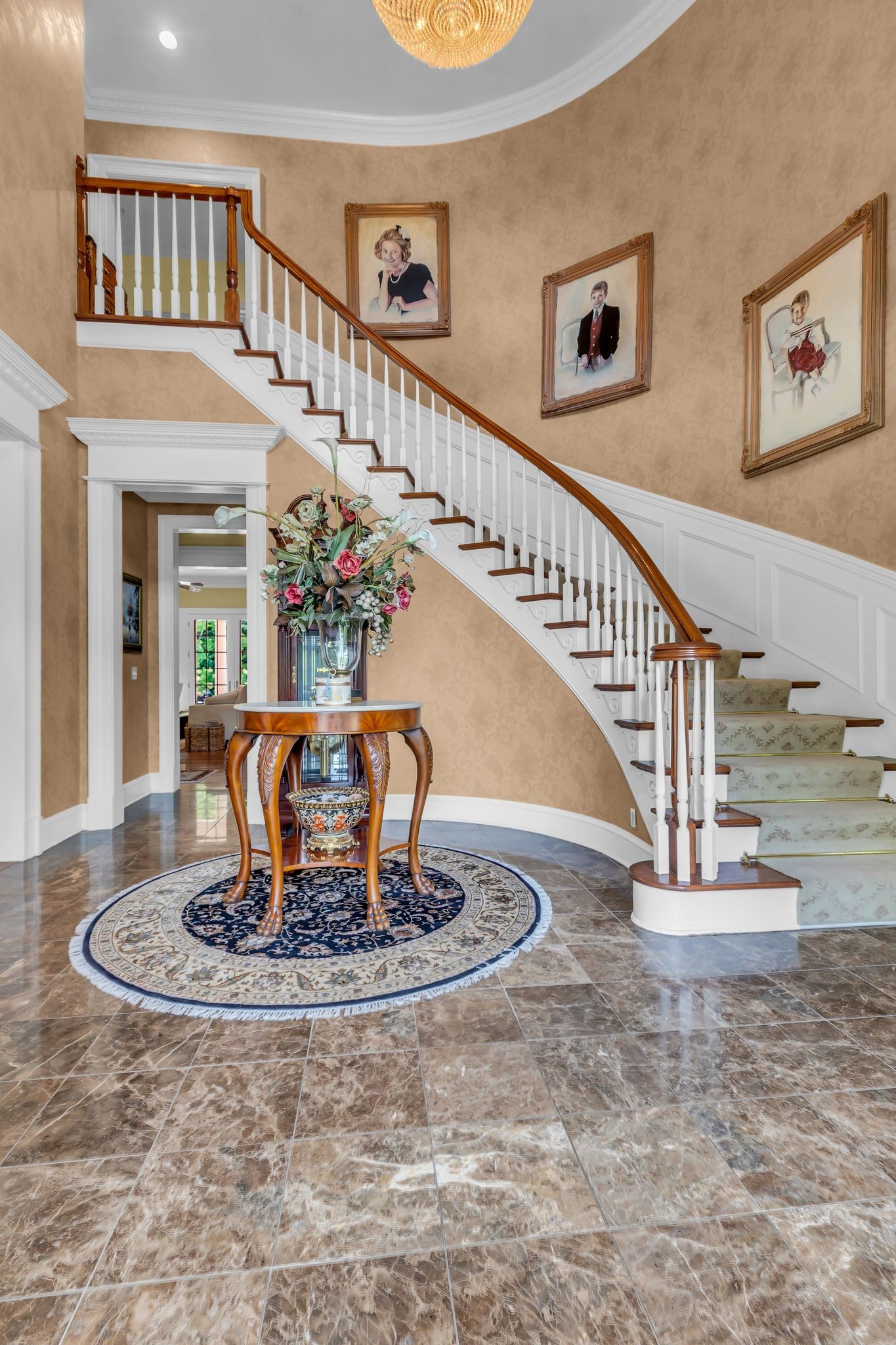 1728 Shagbark Trl