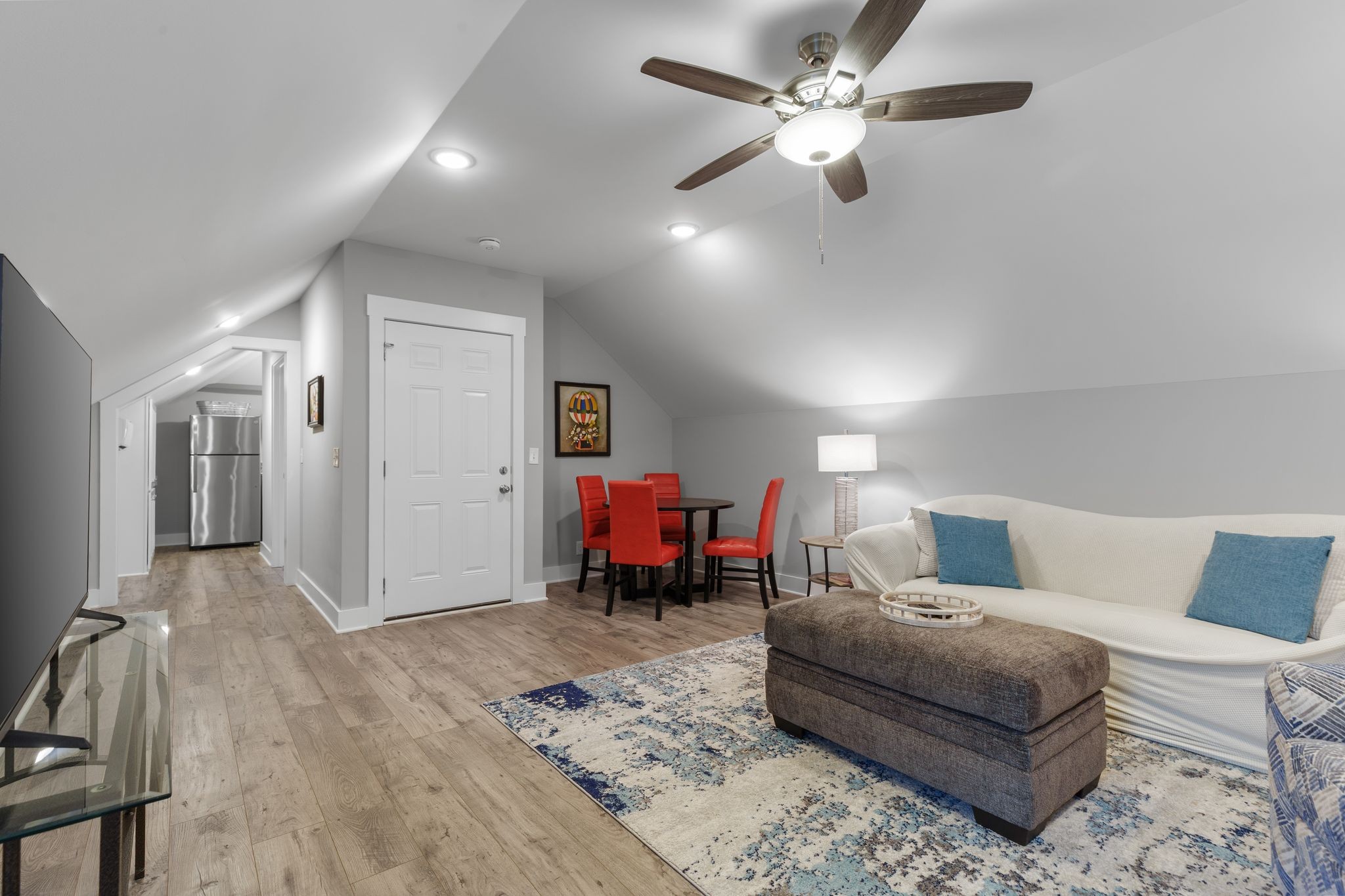 1728 Shagbark Trl