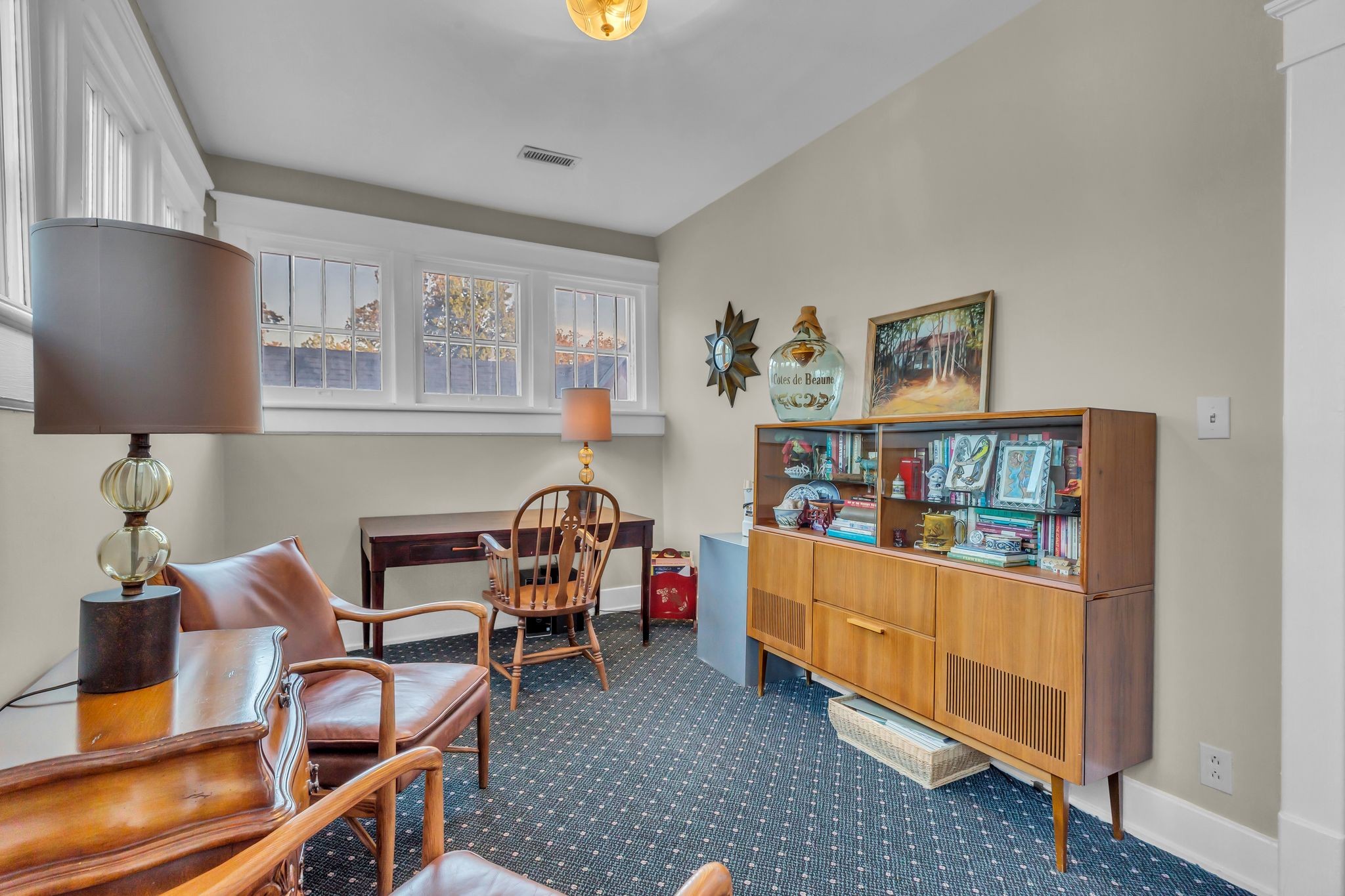 401 E Main St