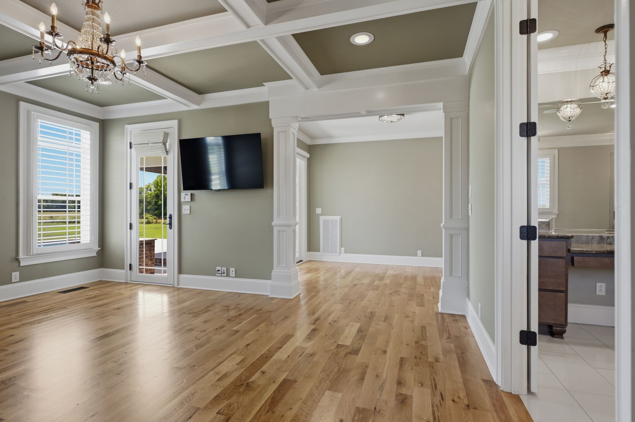 8333 Panther Creek Rd