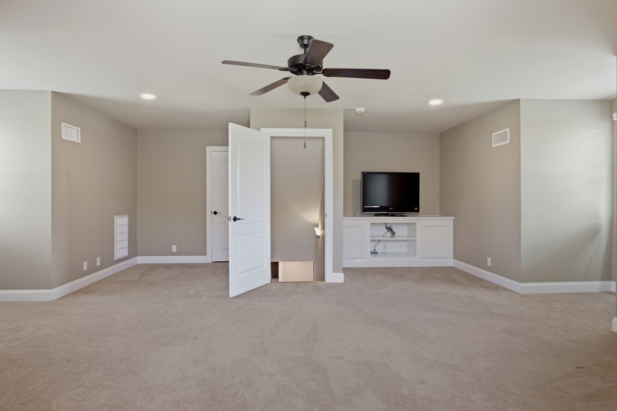 8333 Panther Creek Rd