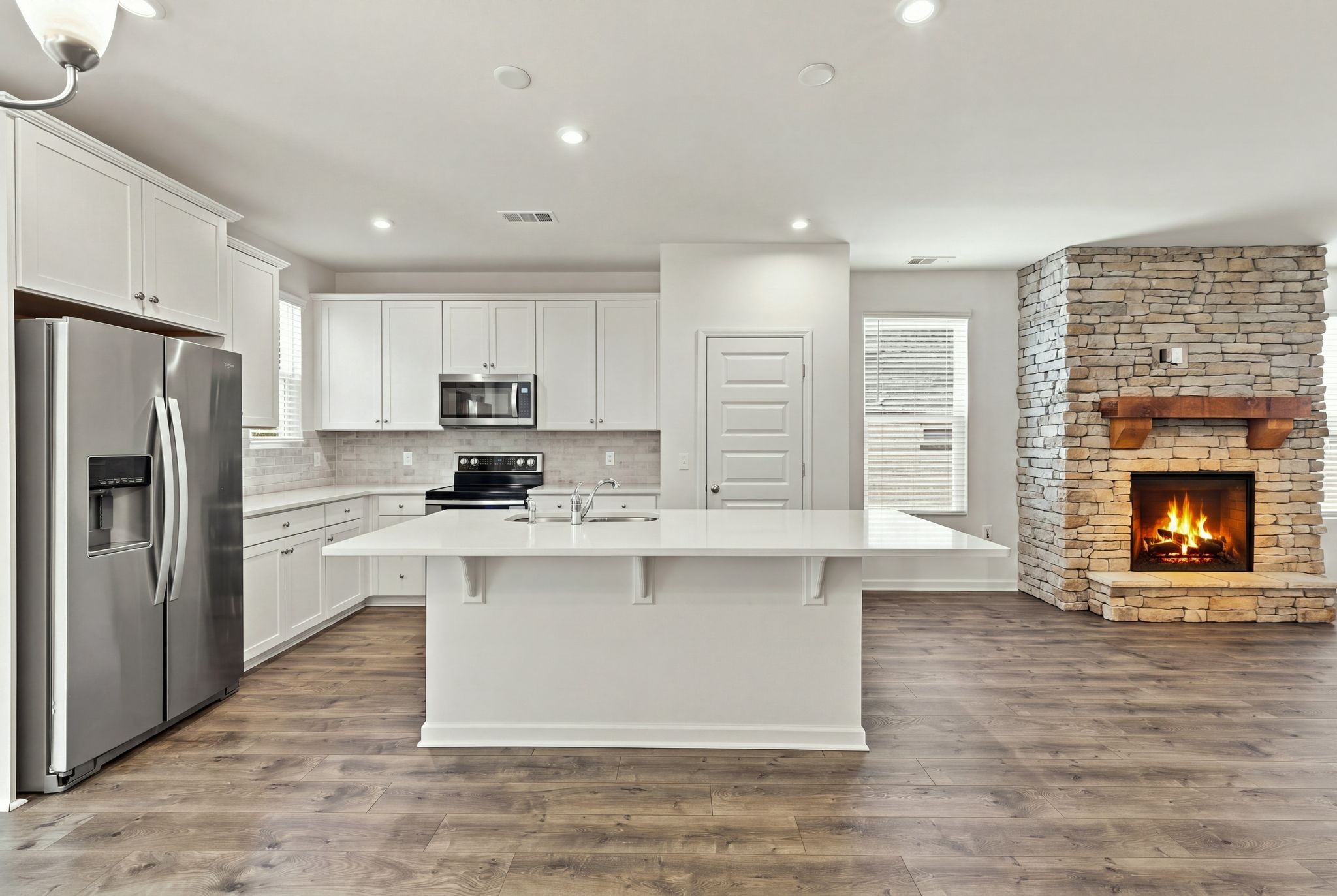 2915 Pomoa Pl