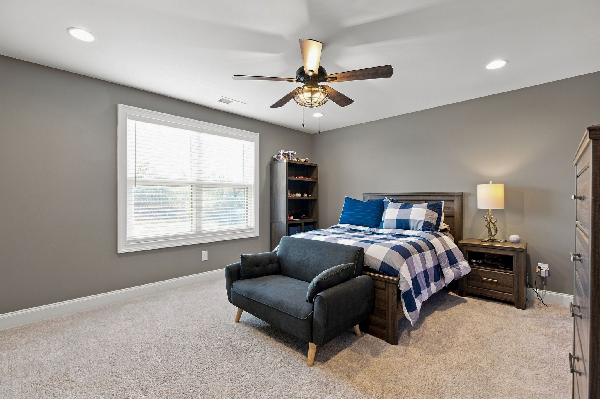 736 Orange Blossom Ct