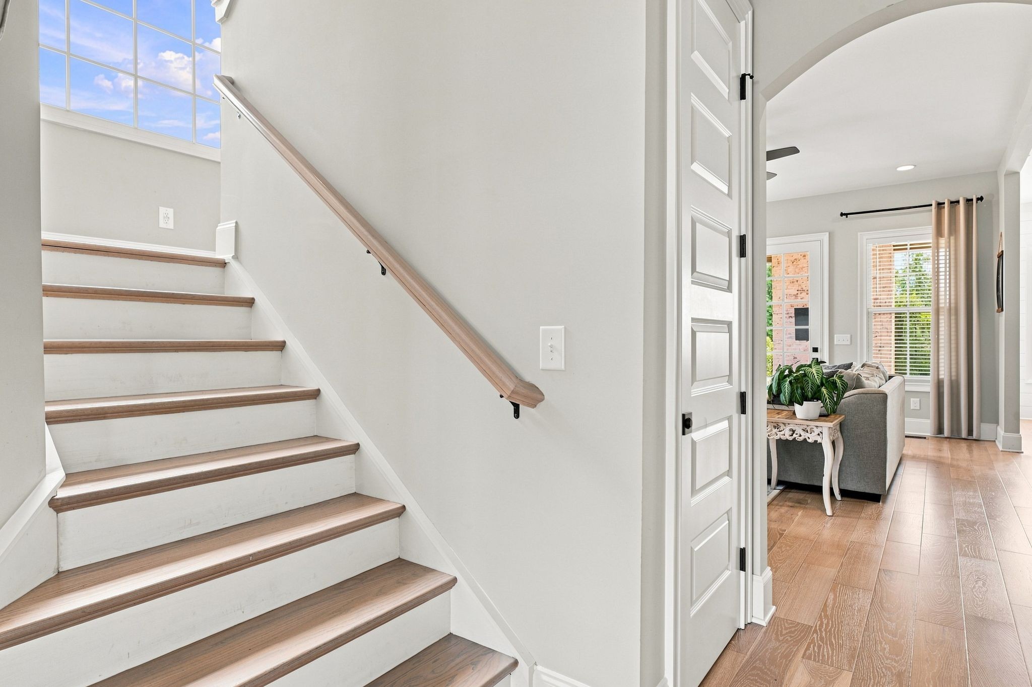 736 Orange Blossom Ct