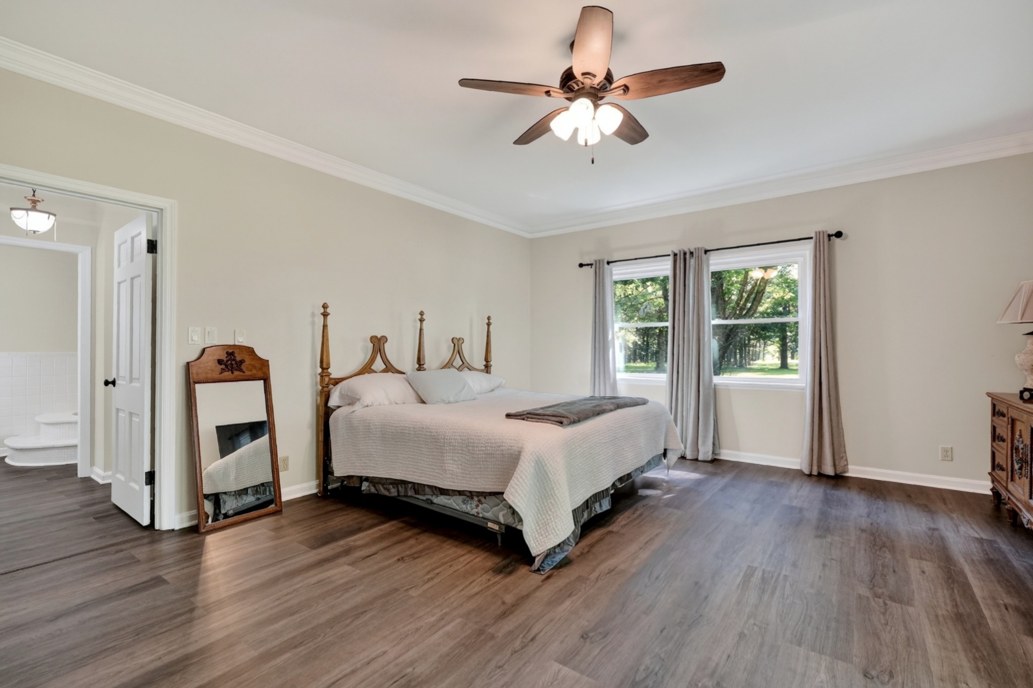 1110 Peavine Rd