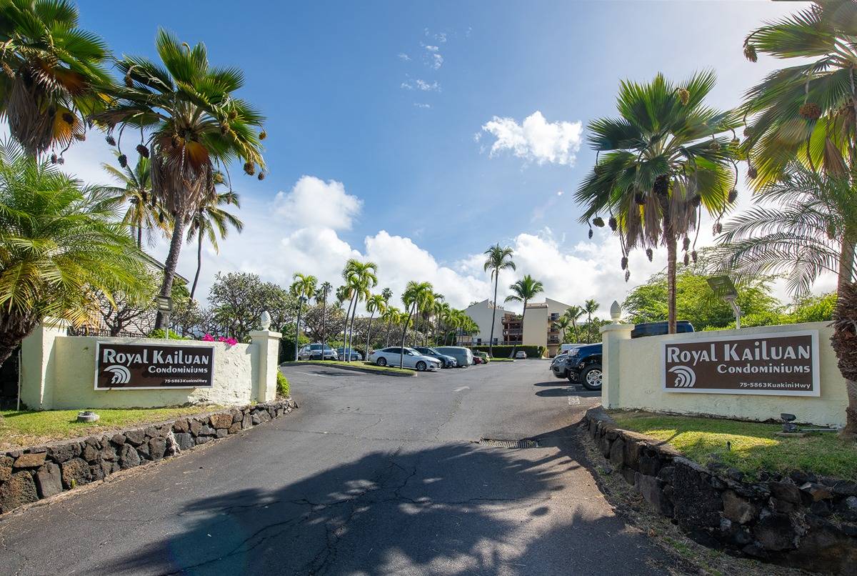 75-5863 KUAKINI HIGHWAY 339