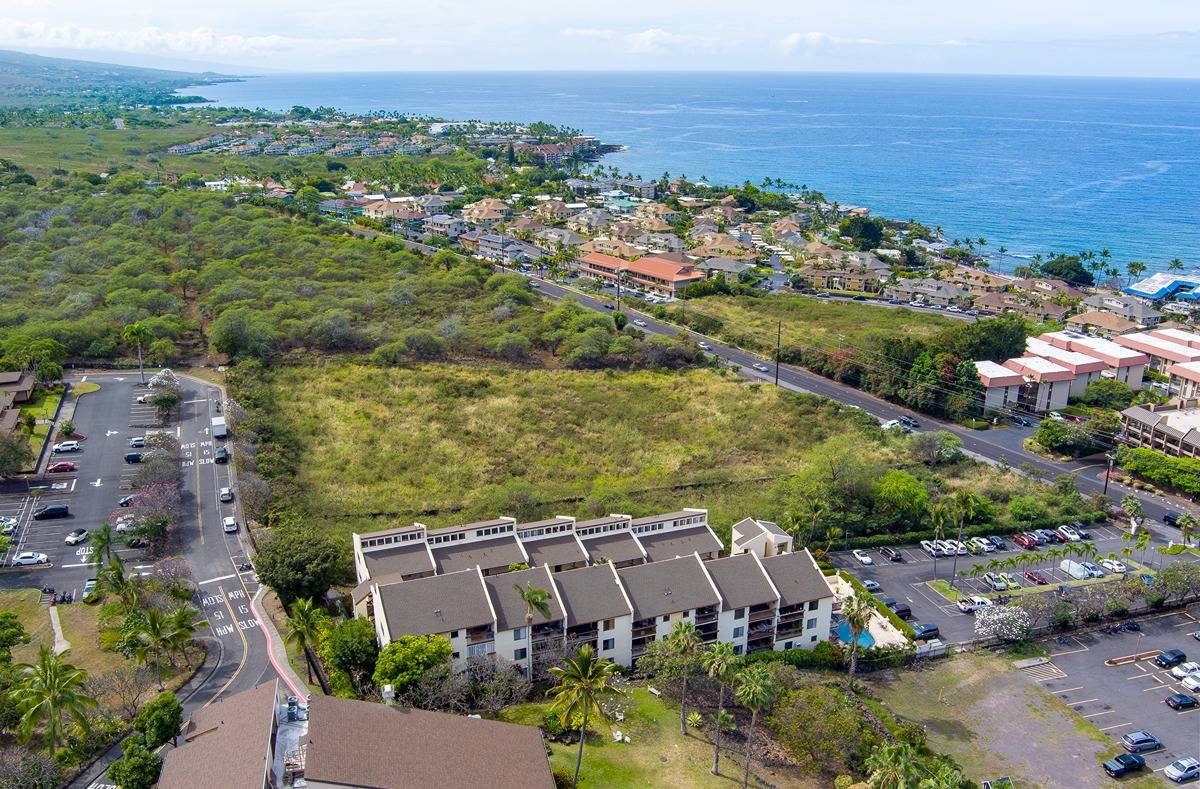 75-5863 KUAKINI HIGHWAY 339